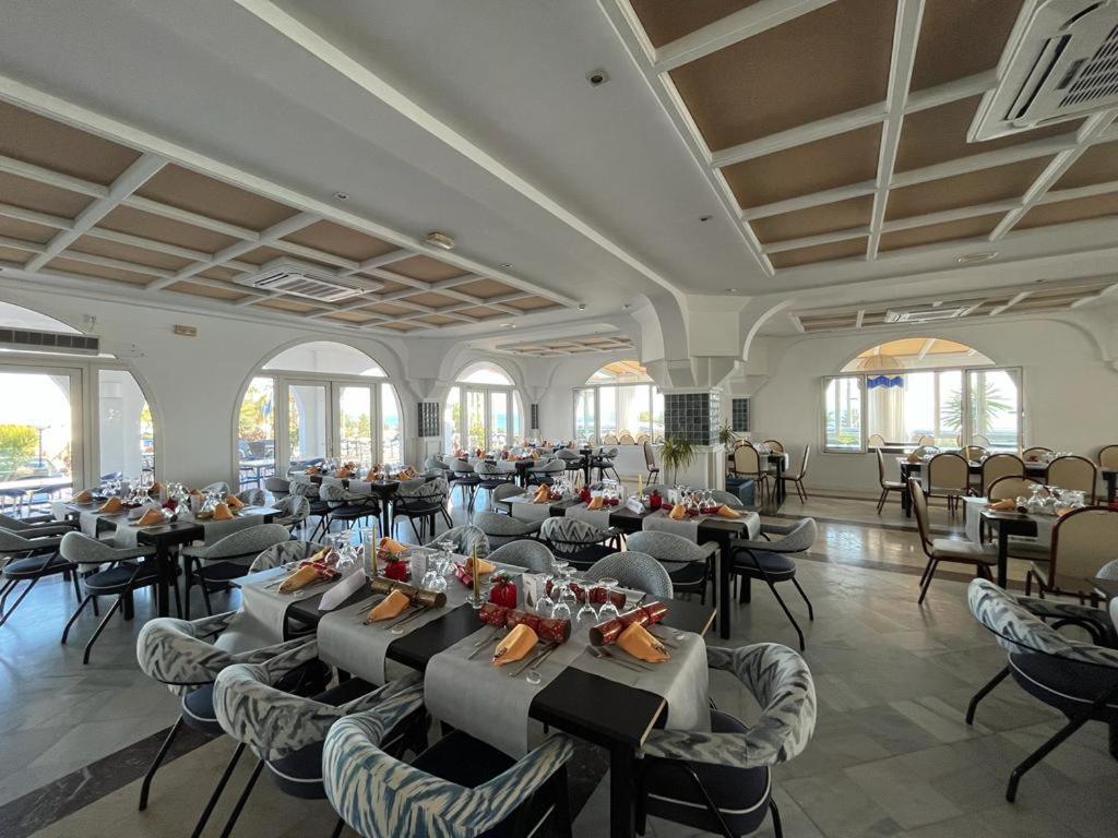 Twin Room Terrace