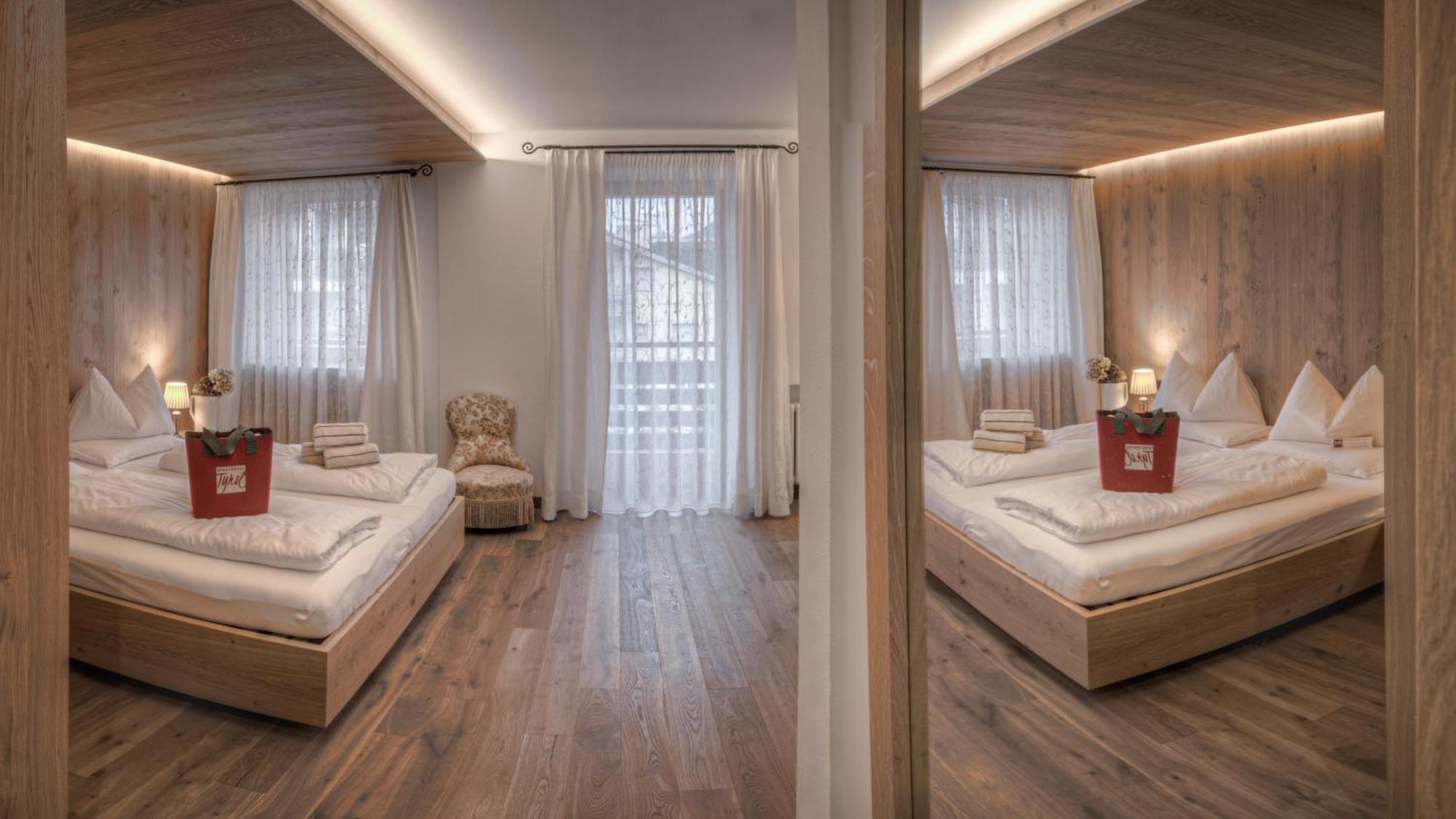 Large Double Room