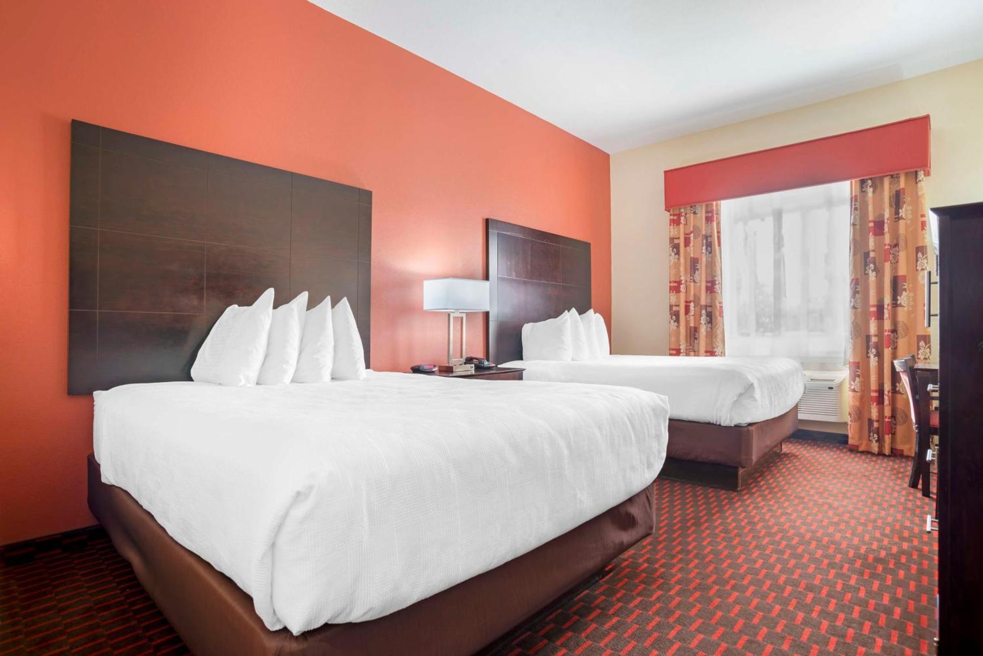 Queen Room Two Queen Beds Non-Smoking