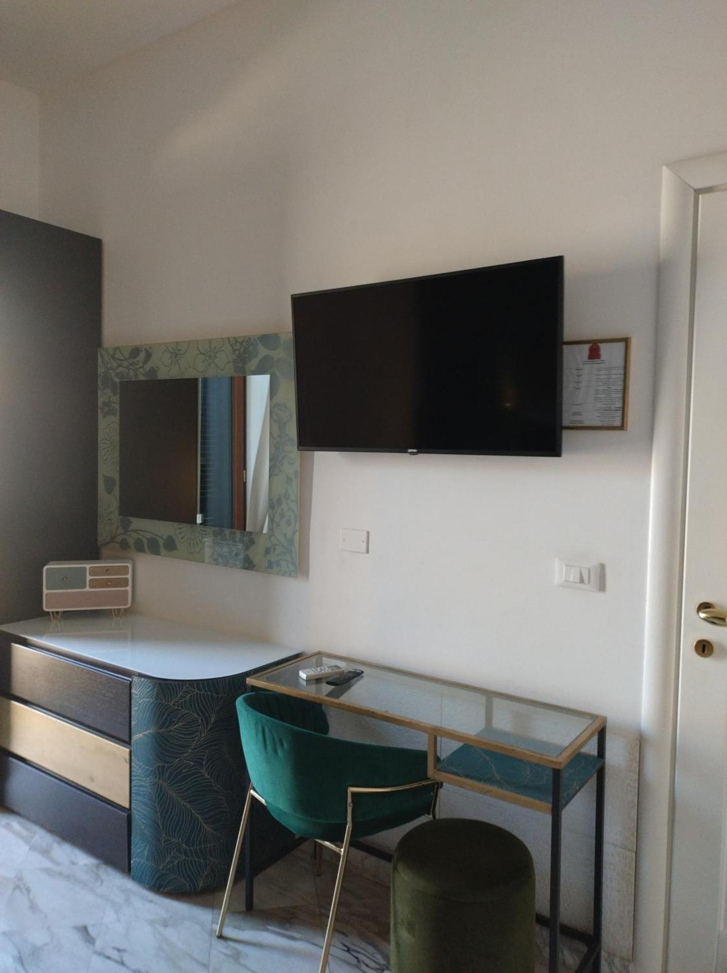 Comfort Triple Room