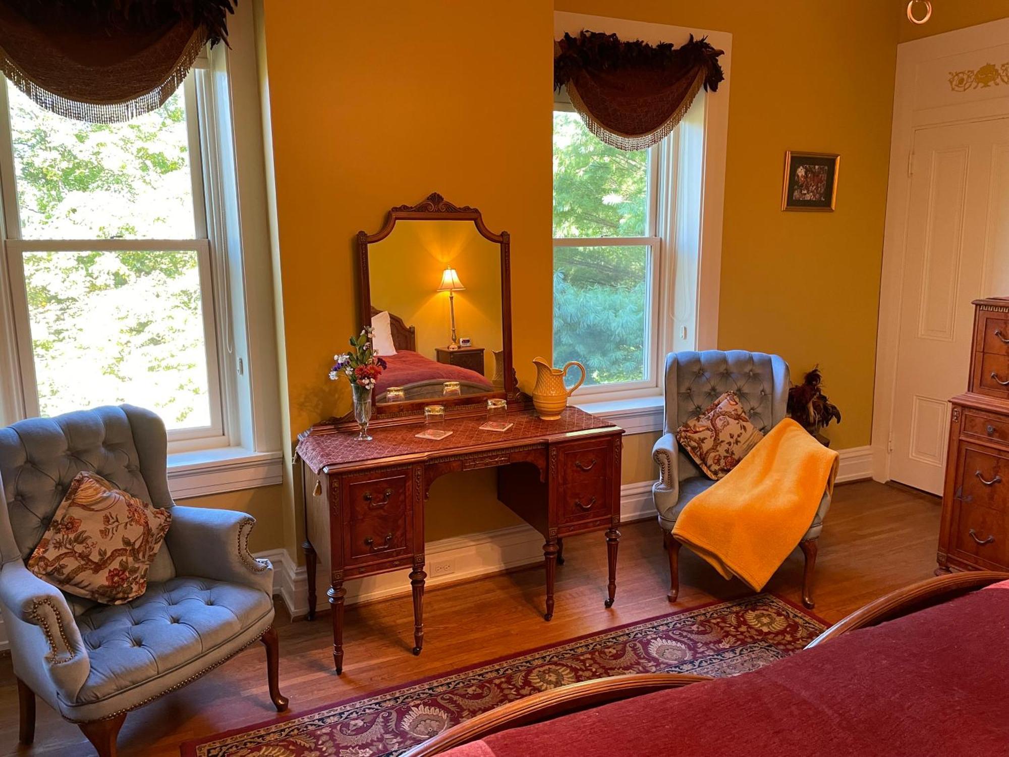 King Room