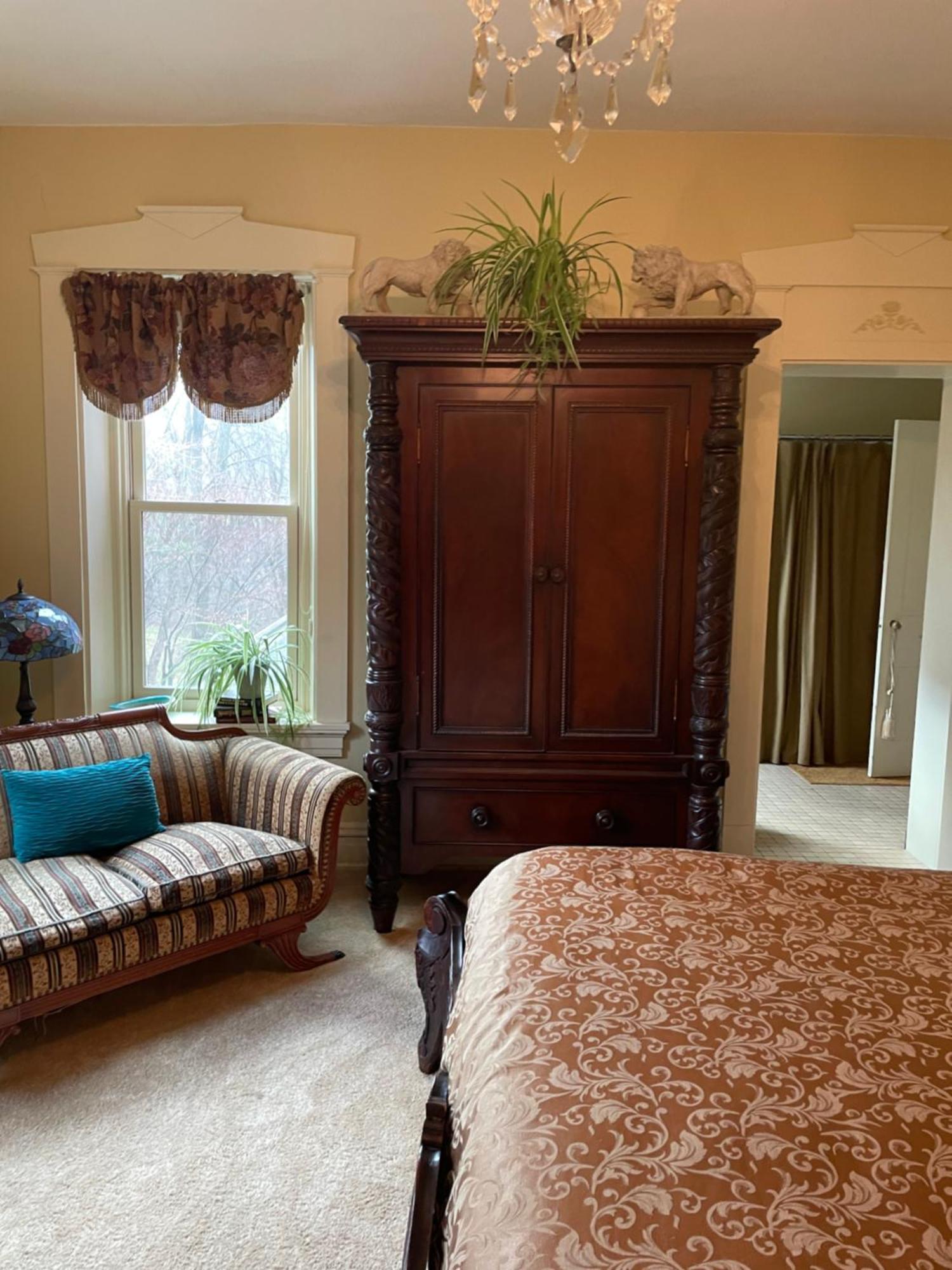 King Room