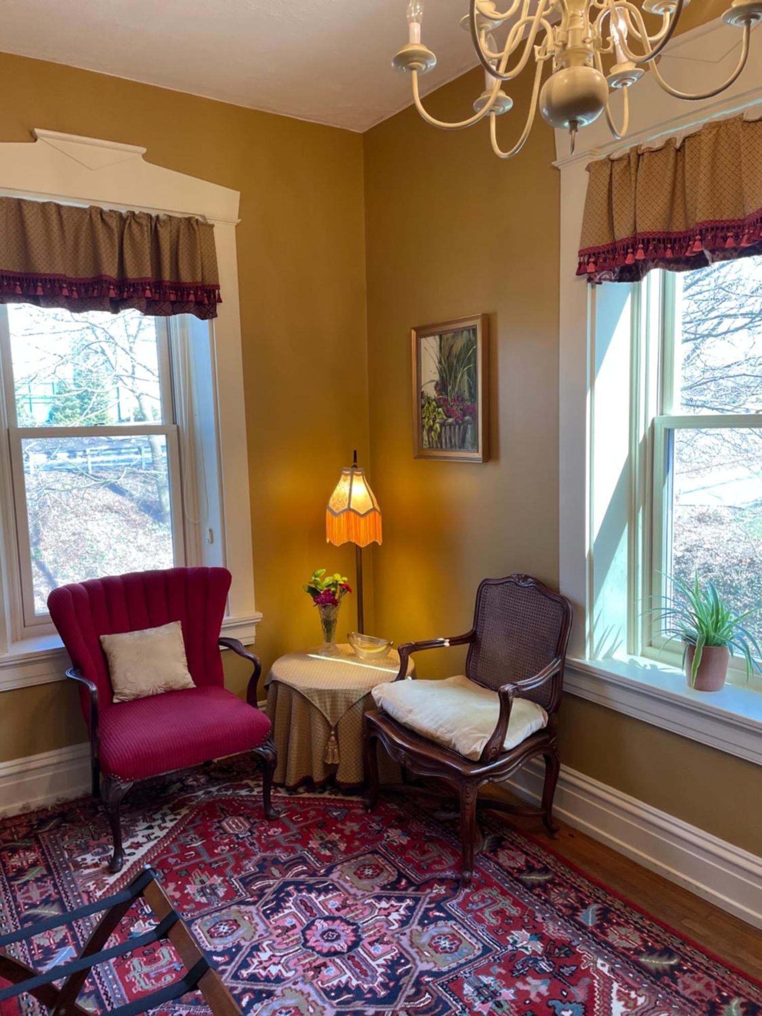 Deluxe Queen Room
