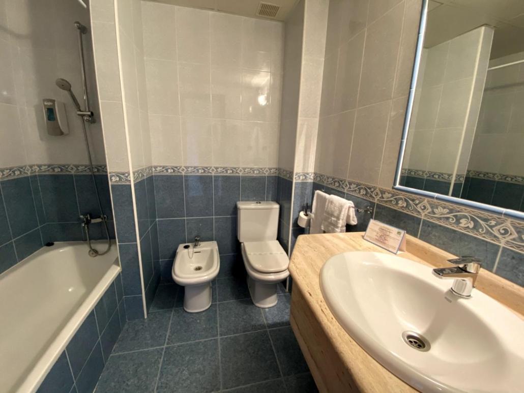 Small Twin Room