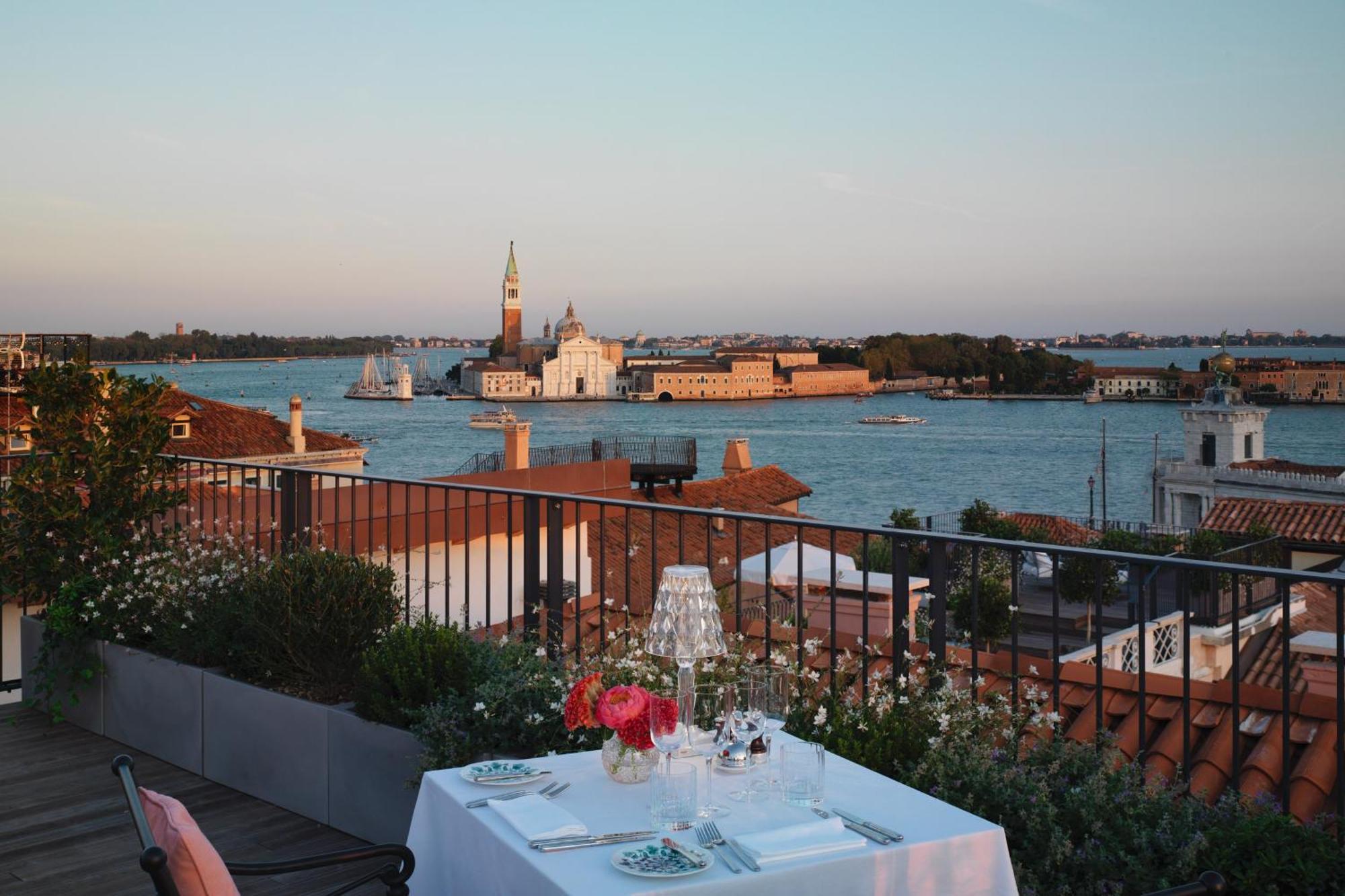 King Room Terrace Canal View