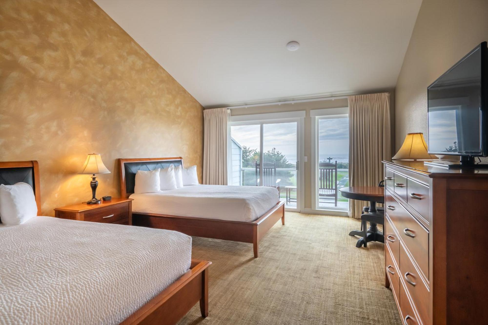 Queen Room Two Queen Beds Ocean View
