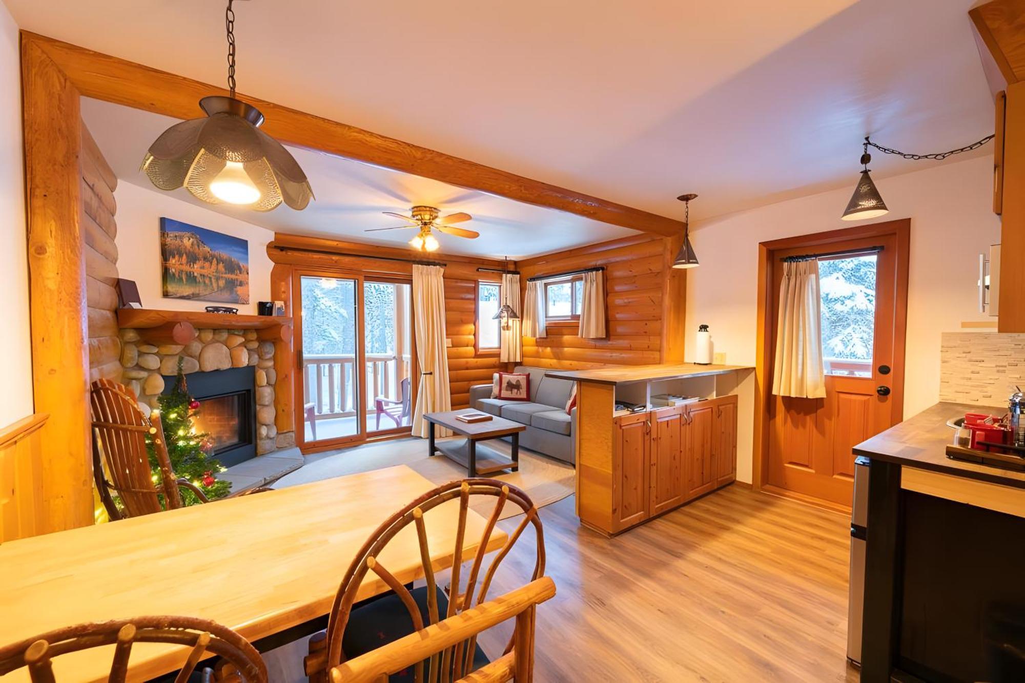 Superior One Bedroom Suite Lodge Building