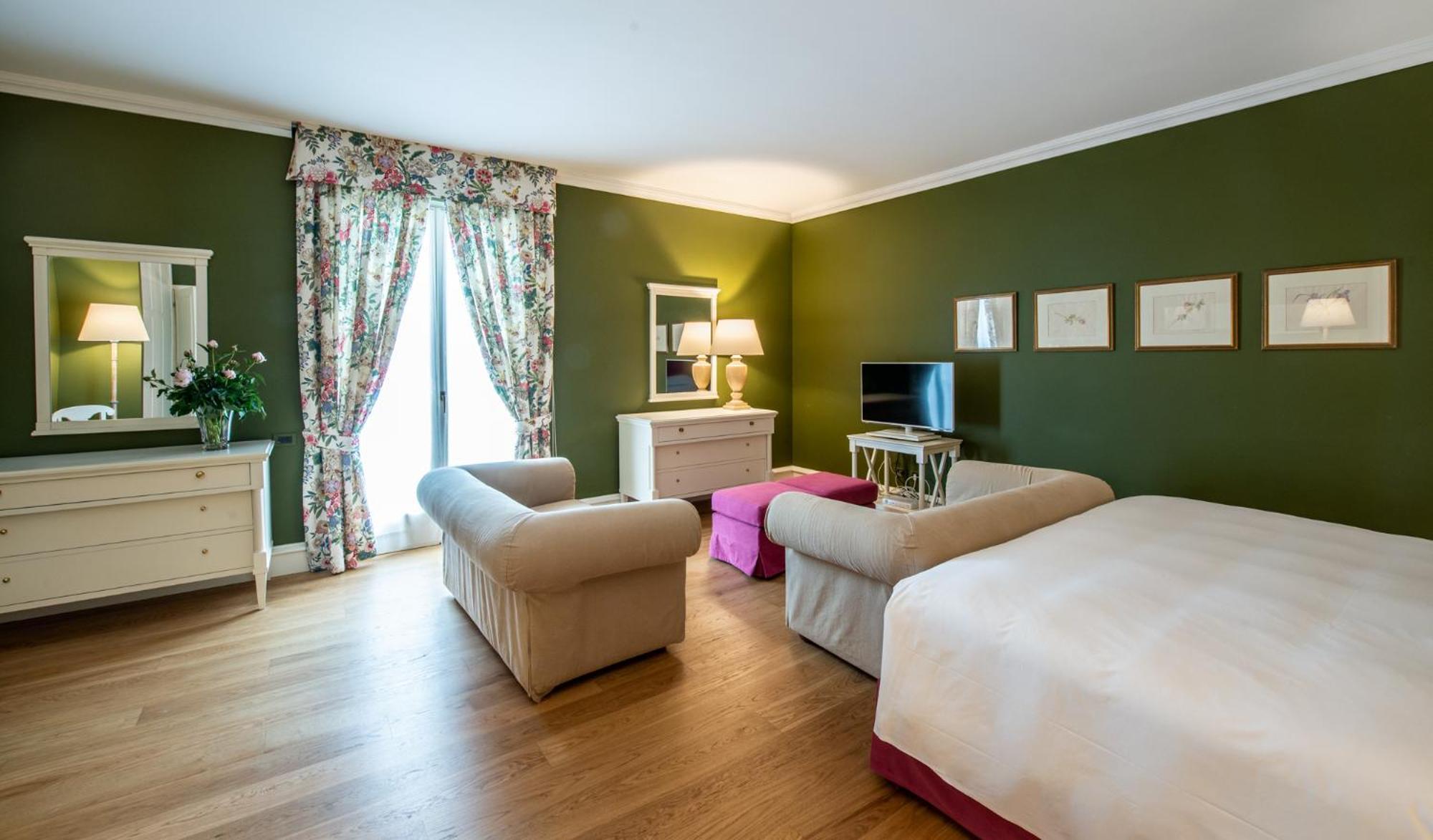 Junior Suite Balcony
