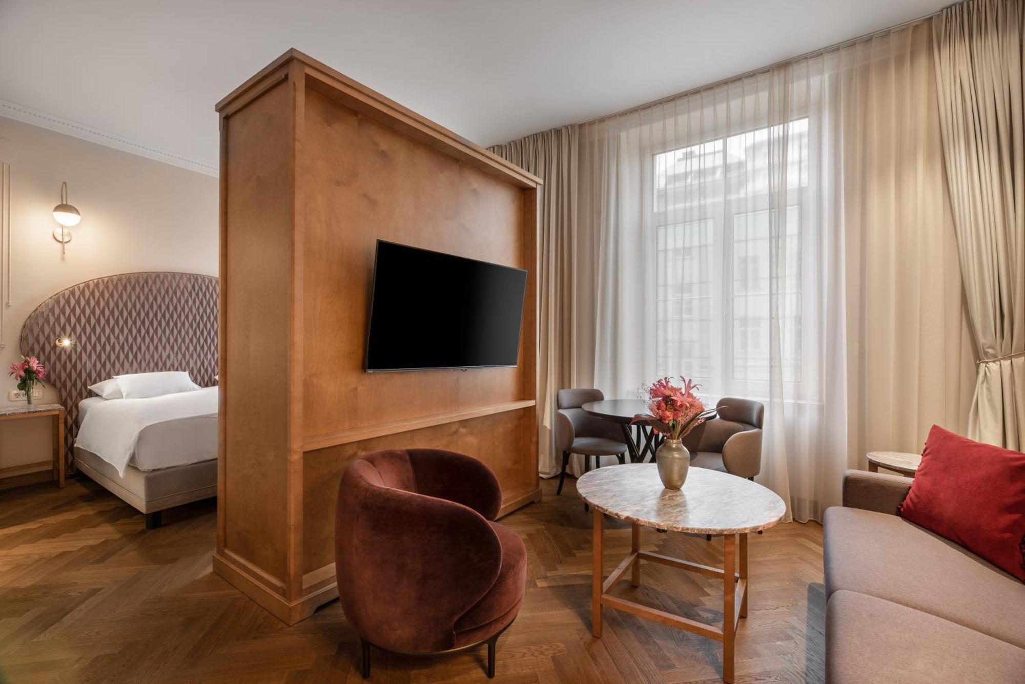 Junior Suite