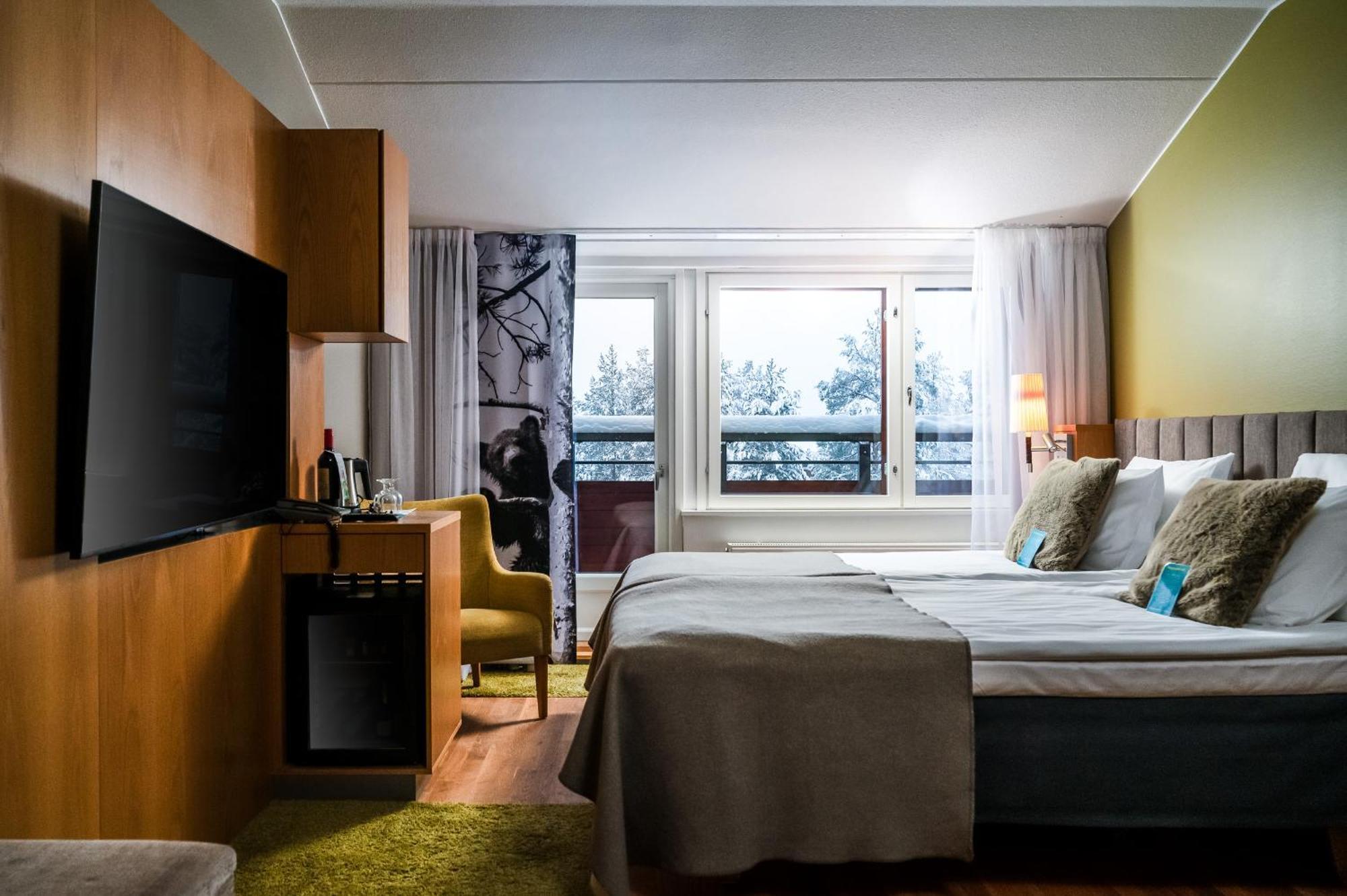 Standaard Tweepersoonskamer met 2 Aparte Bedden en Extra Bed