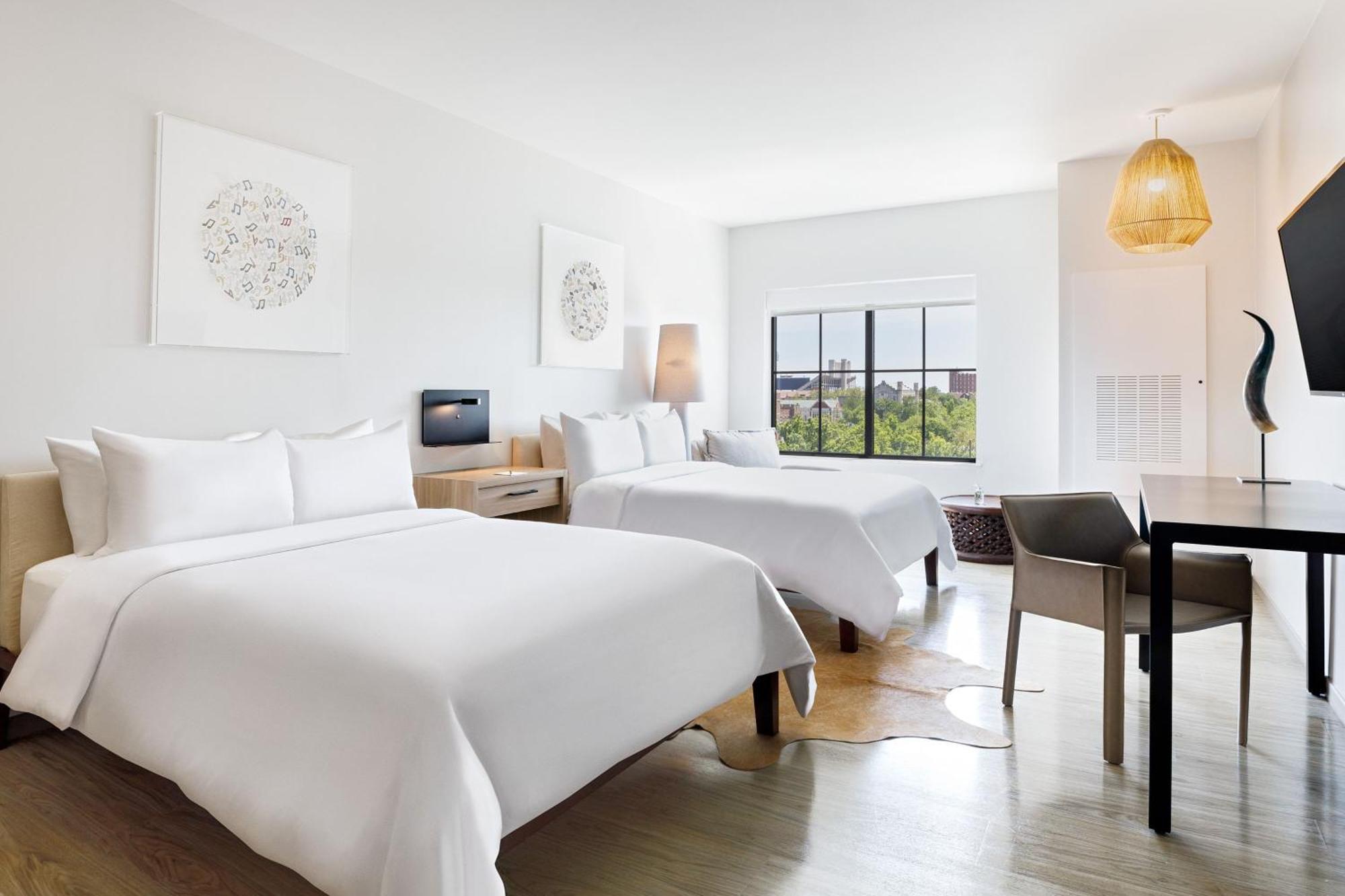 Queen Room with Two Queen Beds,1537530667:JPEG