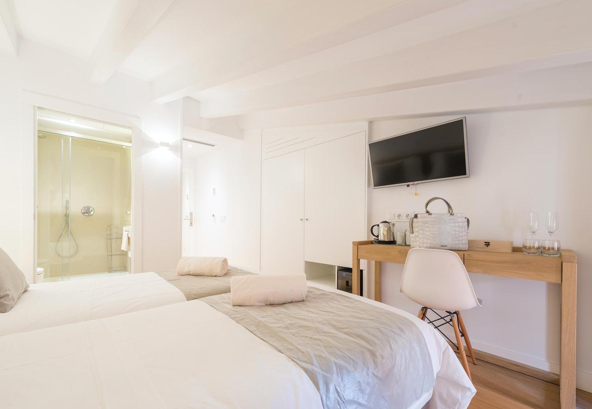 Superior Double Room Quinze