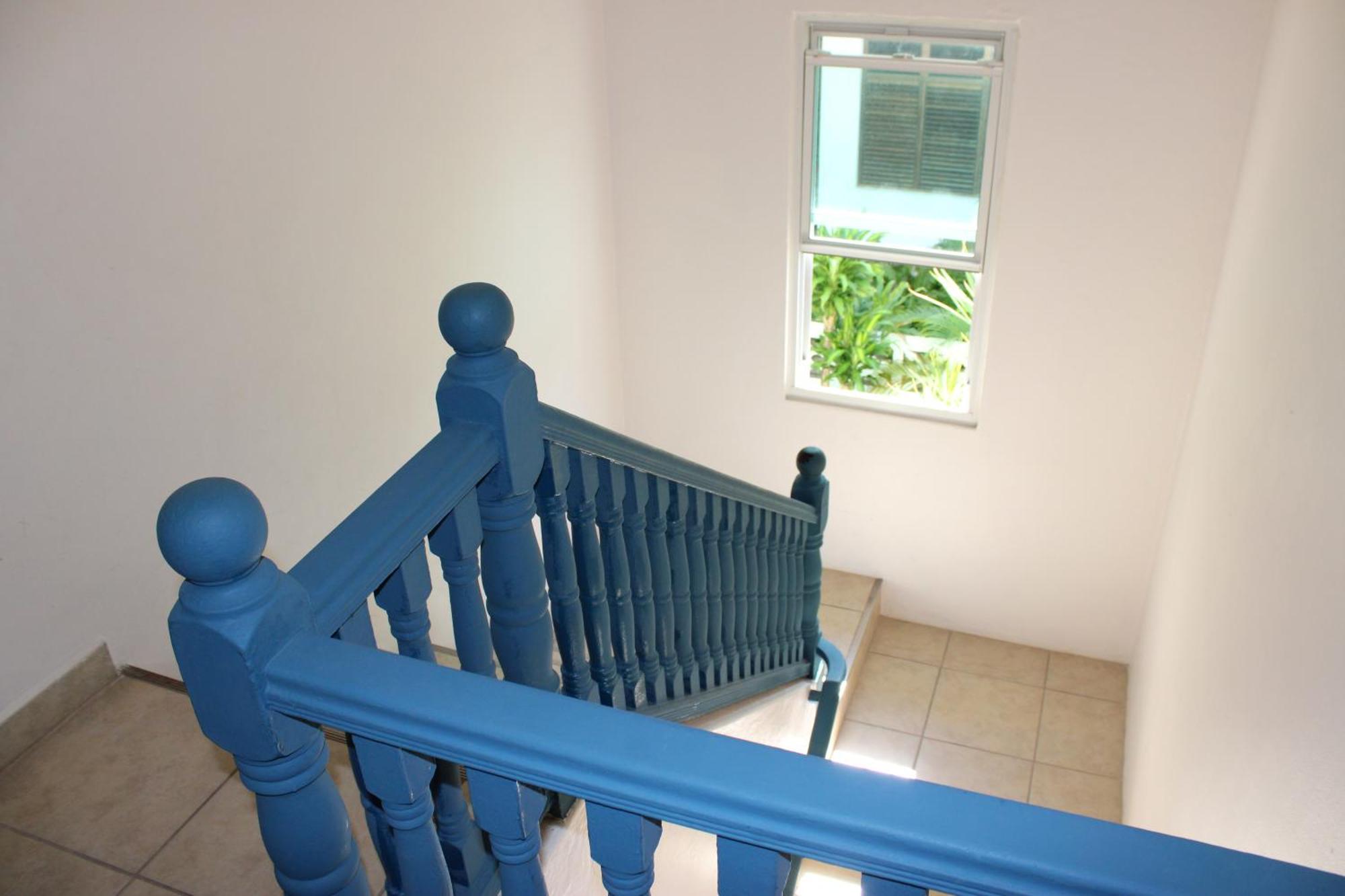 Superior One-Bedroom Apartment