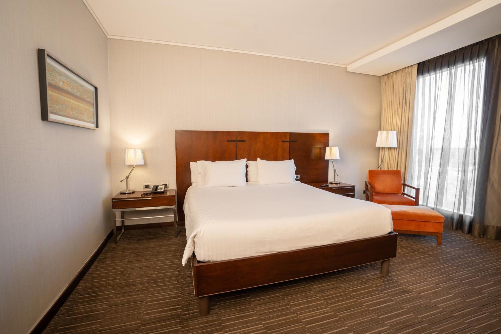 Queen Room