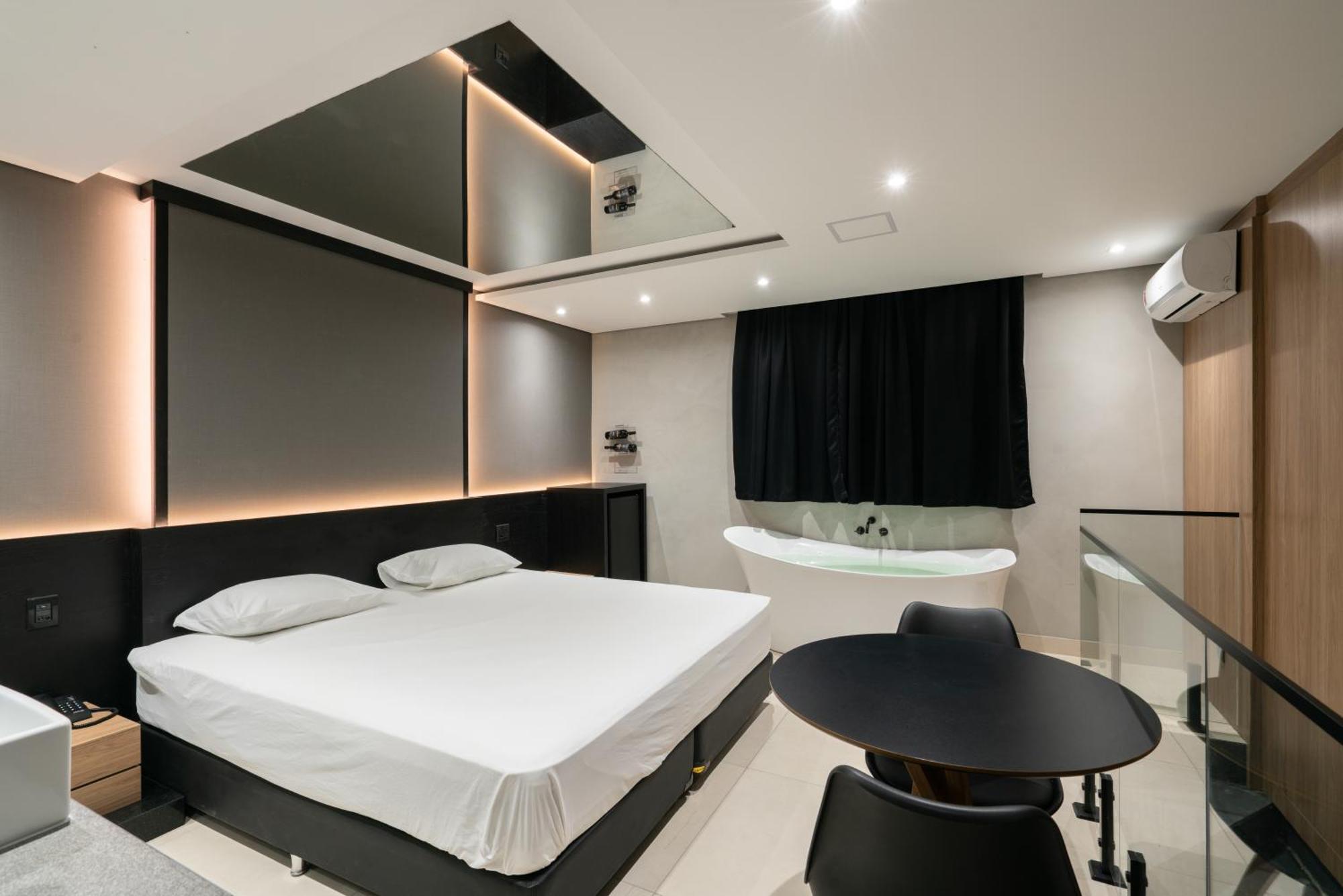 Suite Spa Bath