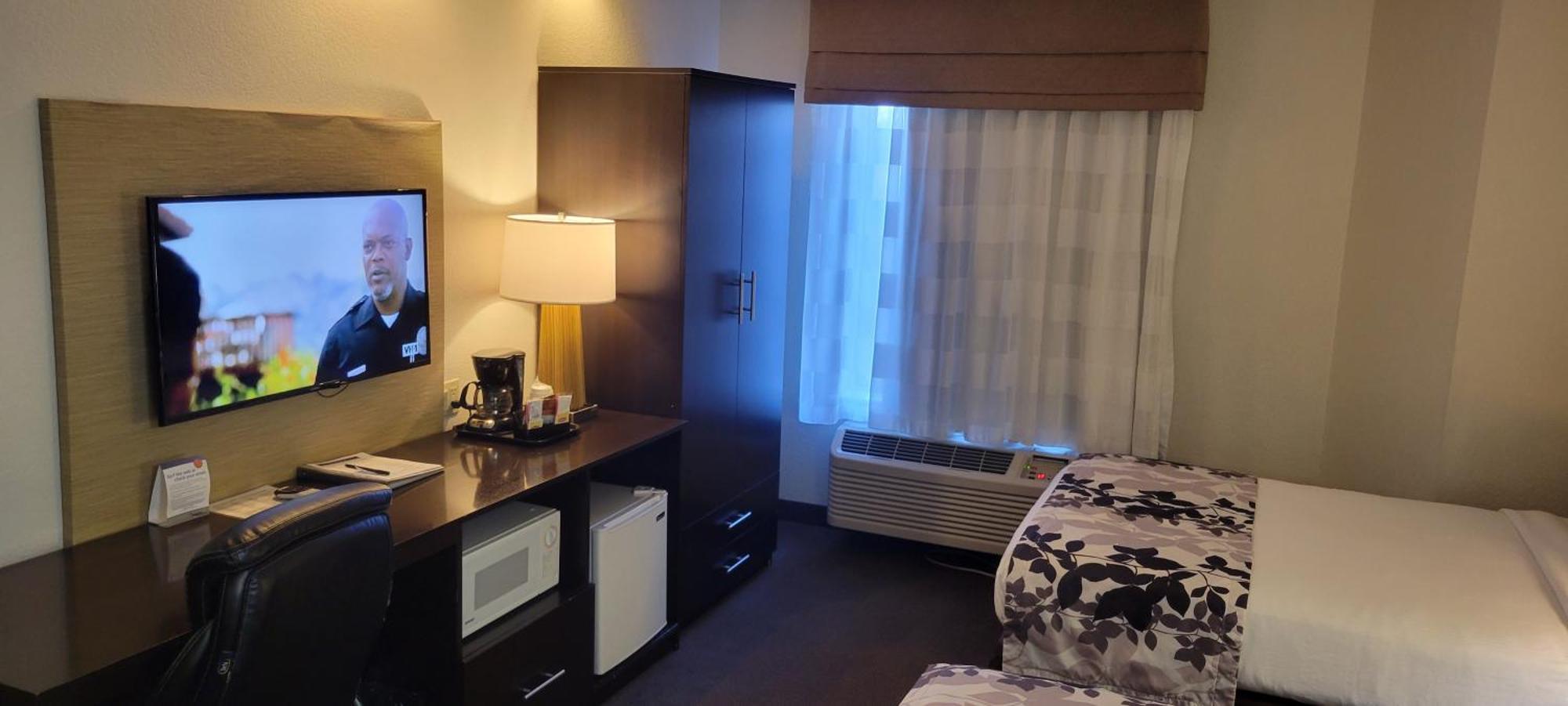 Double Room Two Double Beds Non-Smoking
