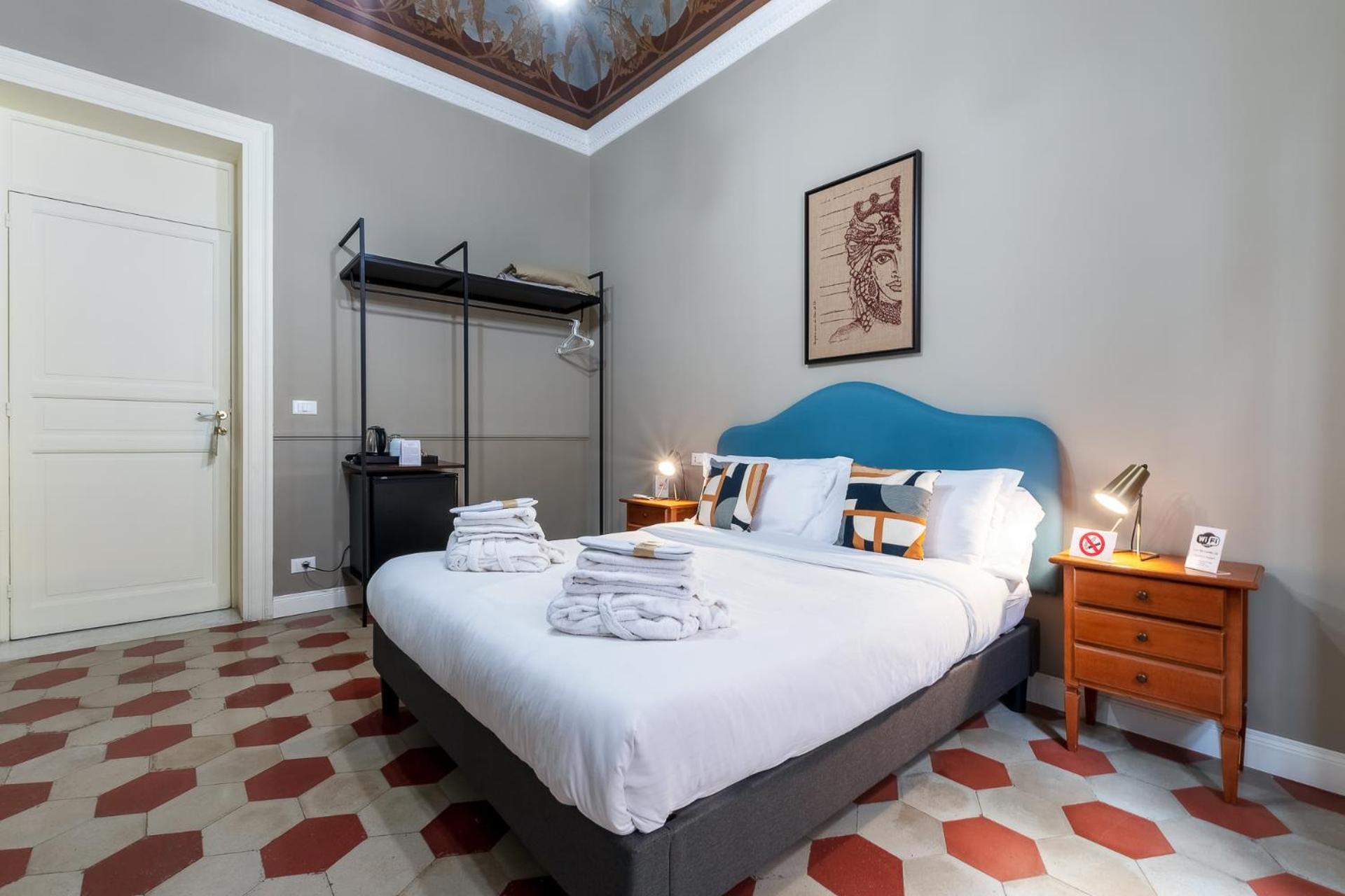 Double Room Private External Bathroom