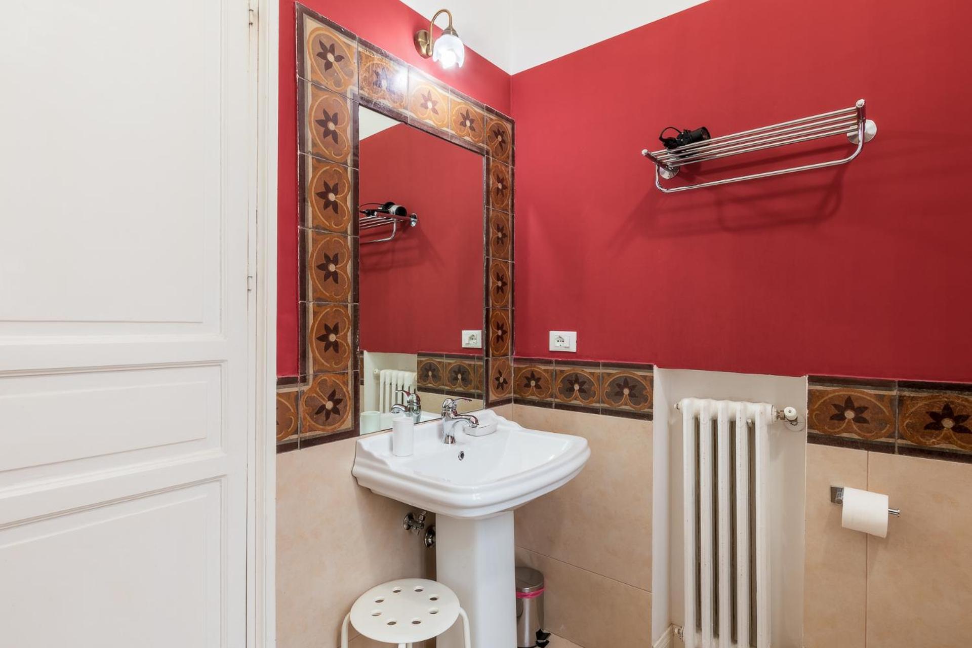 Double Room Private External Bathroom