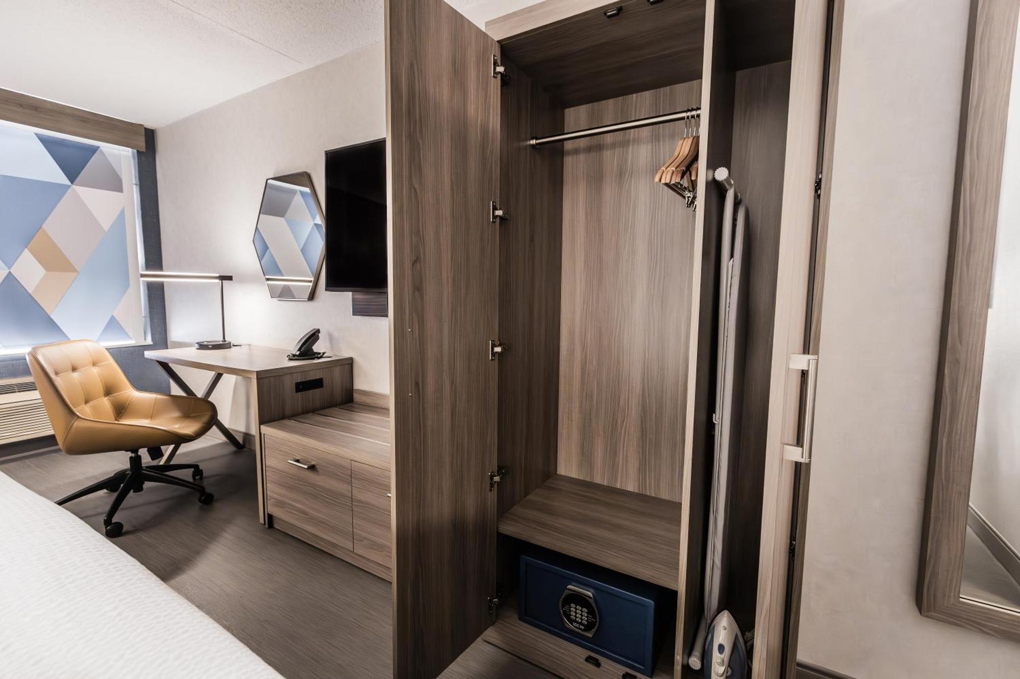Standard Room Two Queen Beds