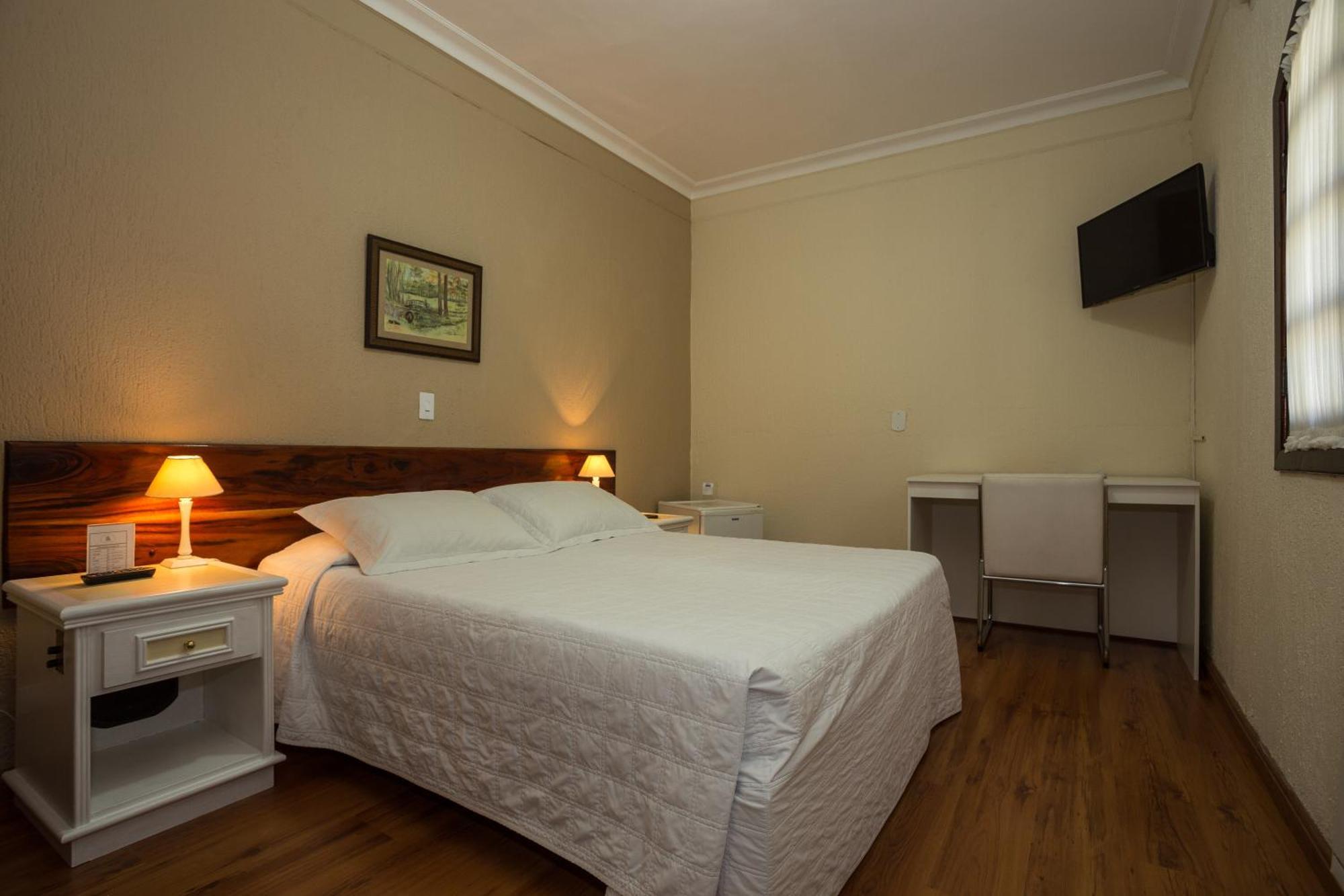 Quarto Duplo Standard