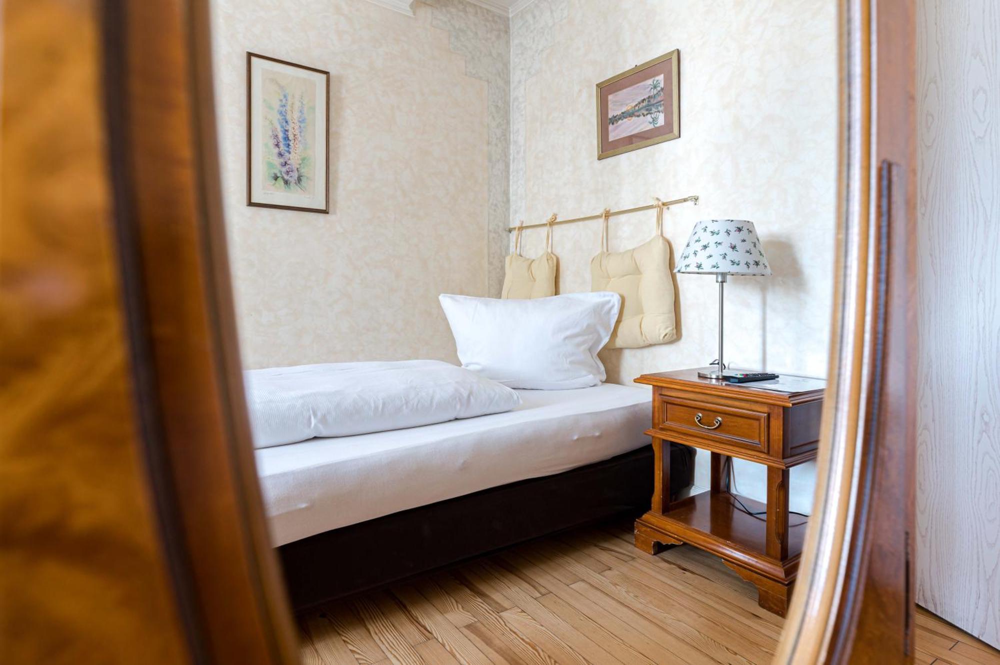 Budget Single Room