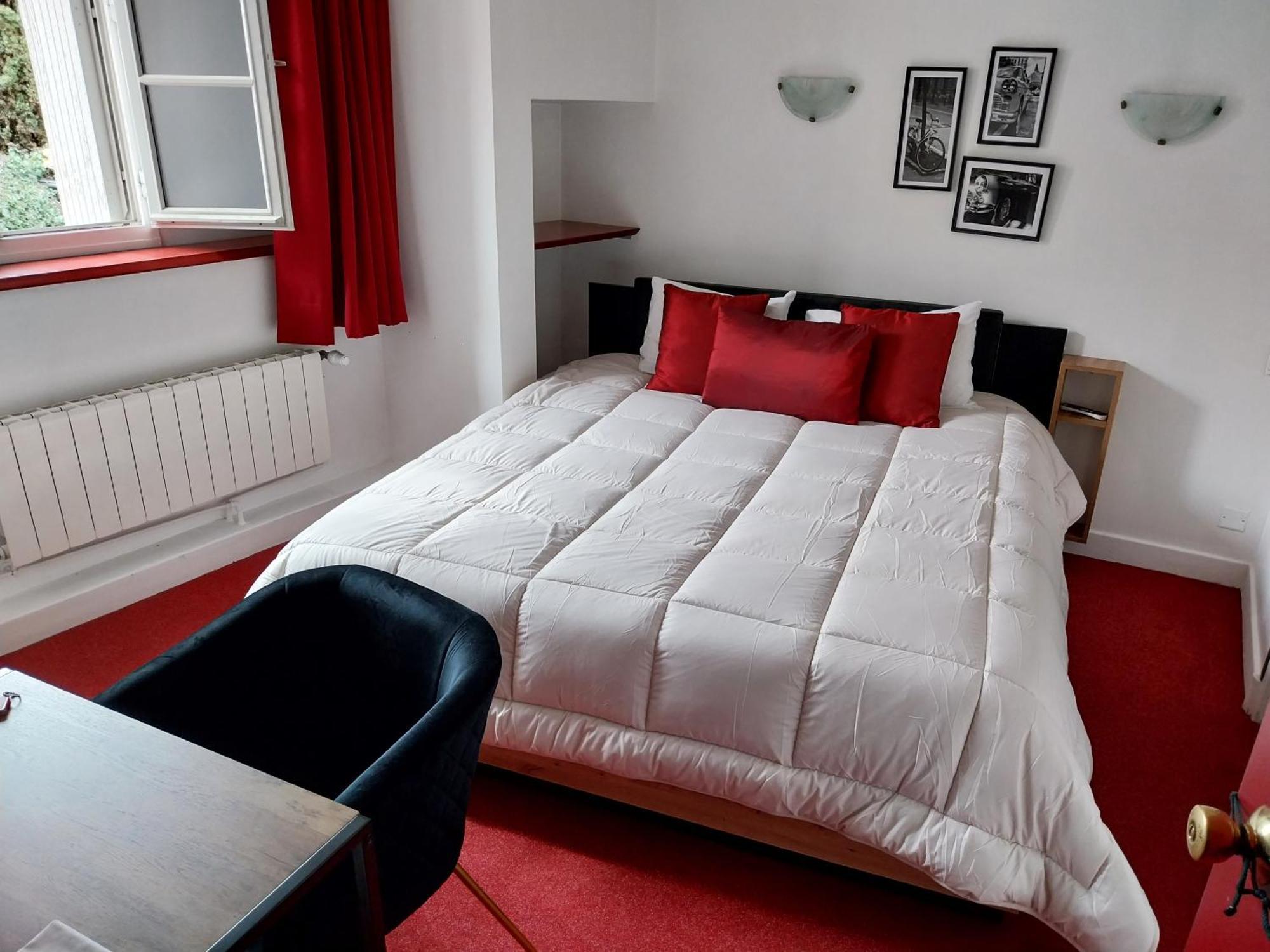 Superior King Room