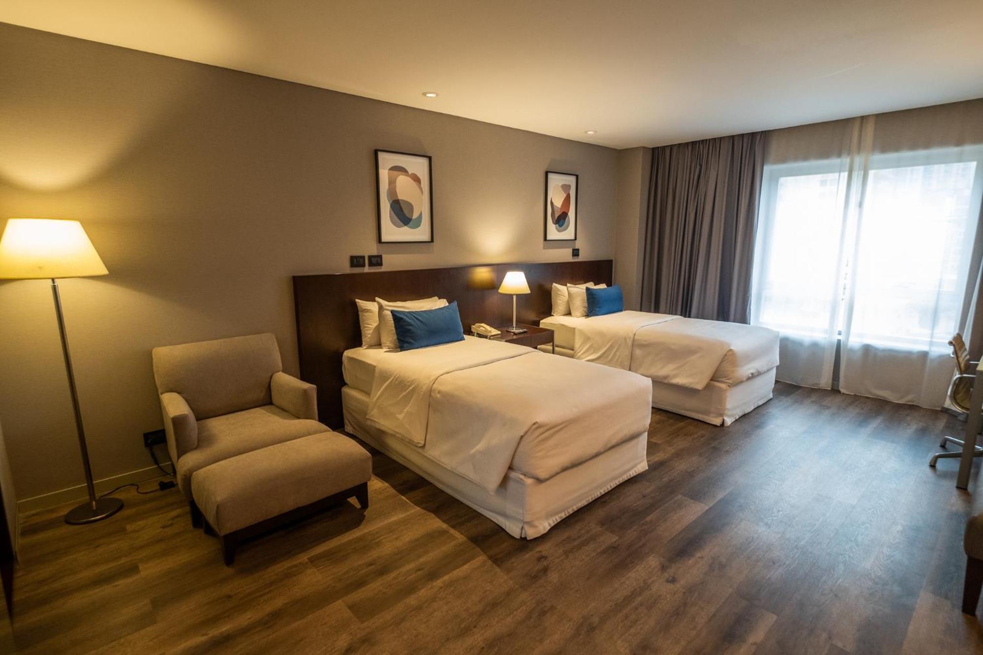 Superior Twin Room