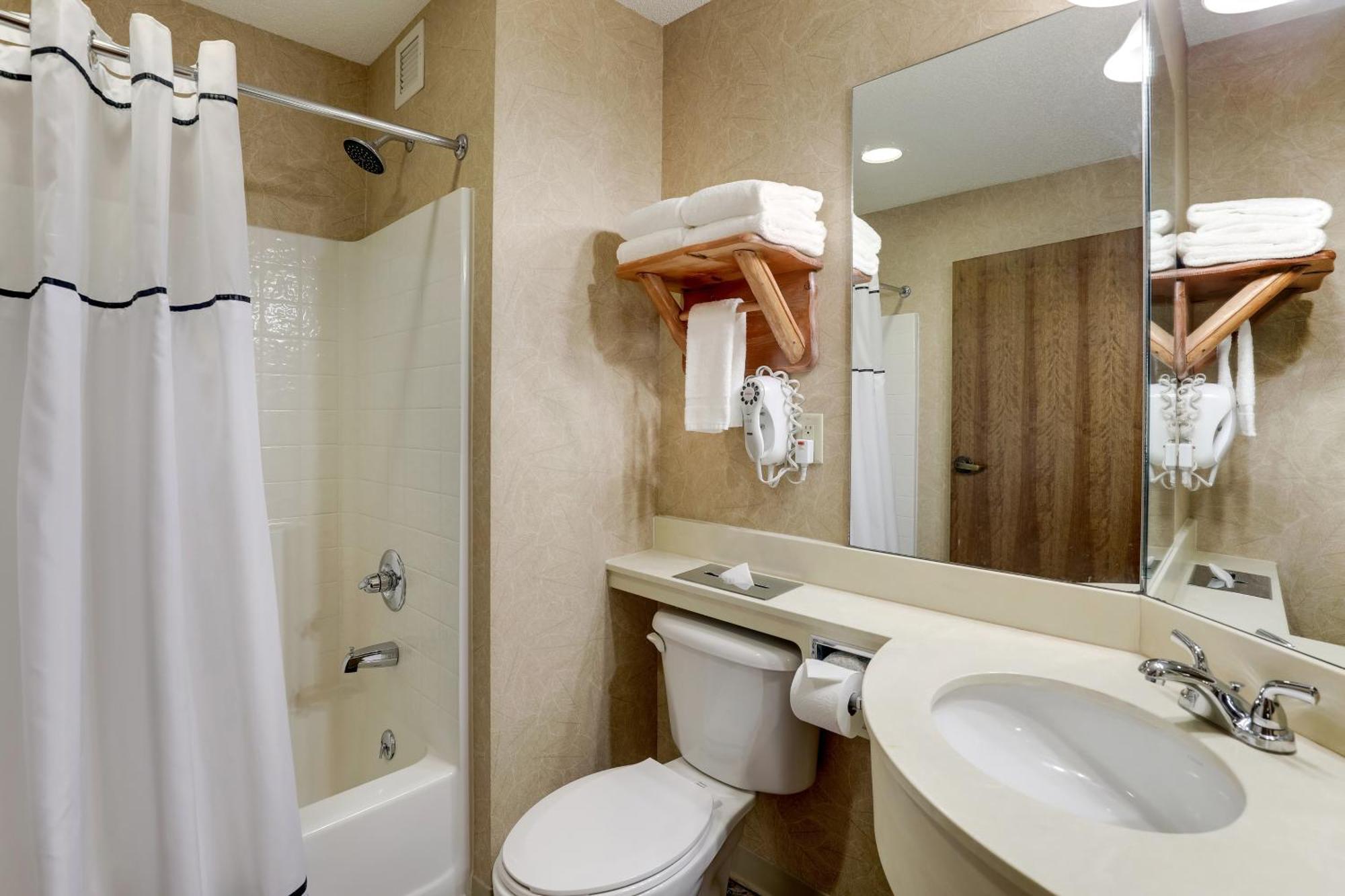 Deluxe Double Room with Two Double Beds
