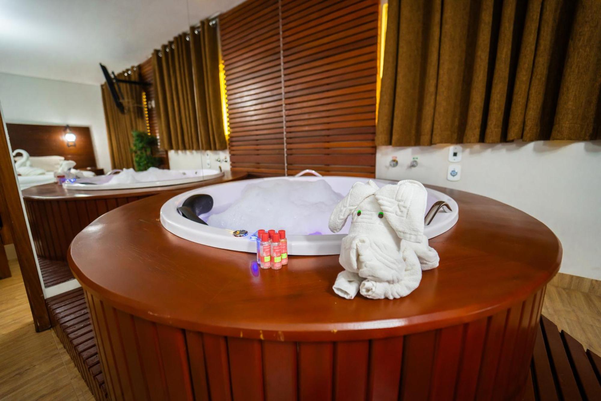 Suite Spa Bath