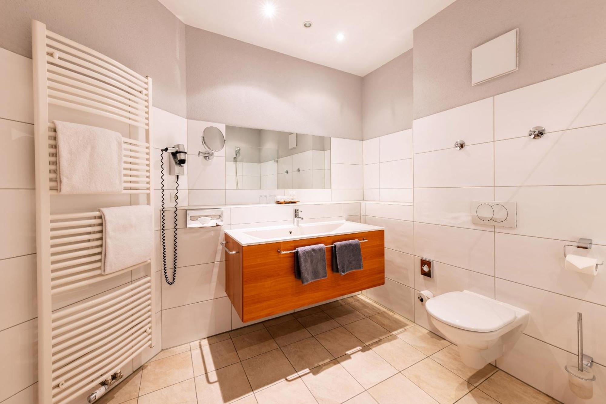 Comfort Double Room Maximilian Balcony