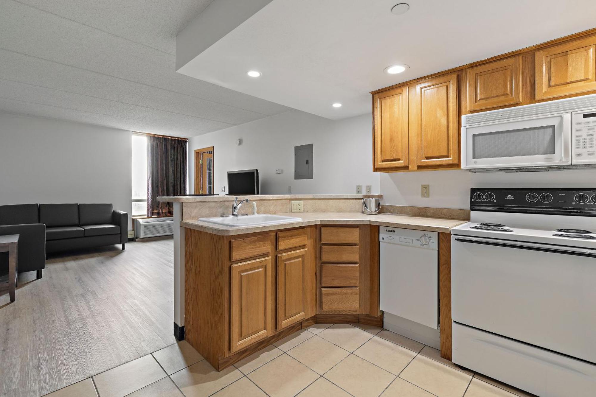 One -Bedroom King Suite, Non-Smoking