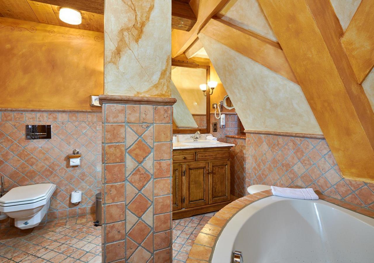 Romantic Double Room