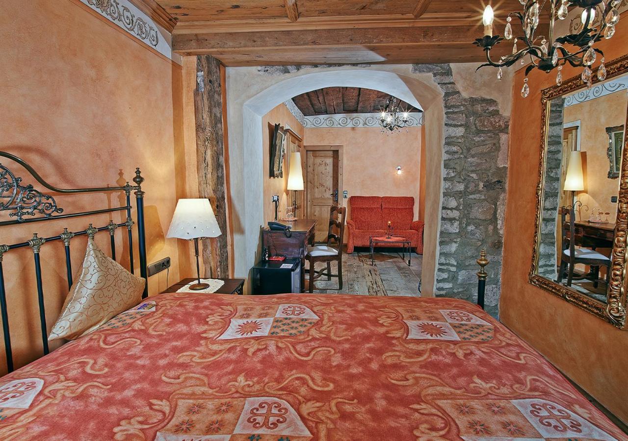 Romantic Double Room