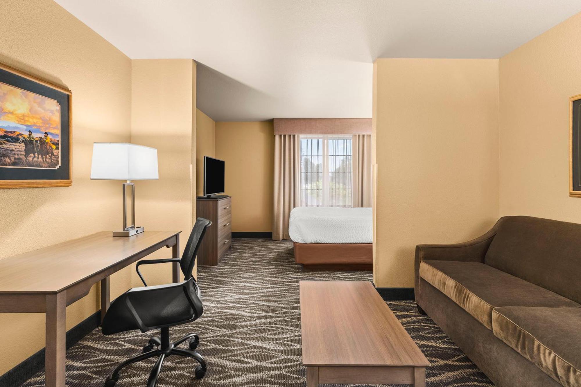Queen Suite