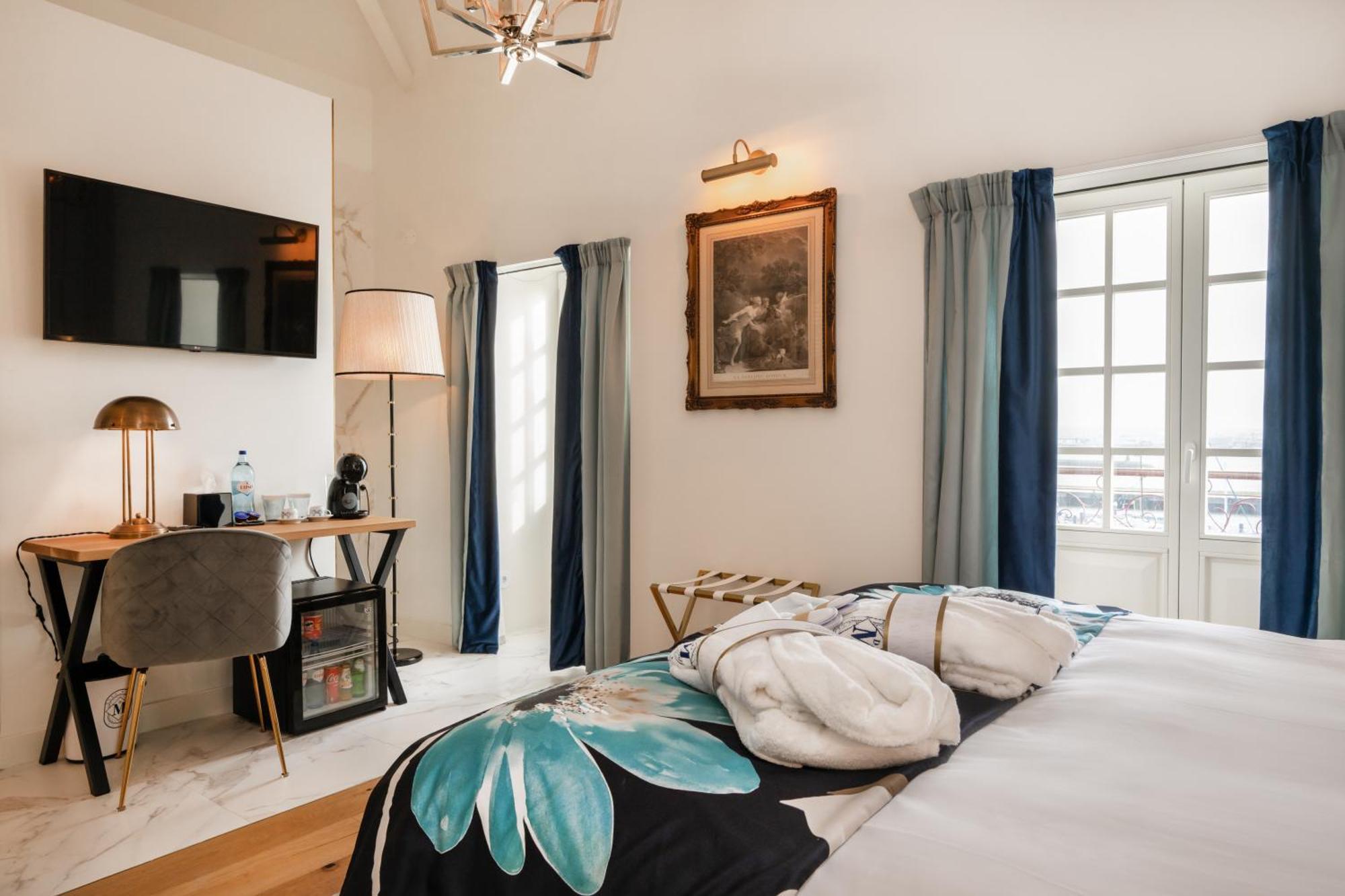 Deluxe Suite Sea View