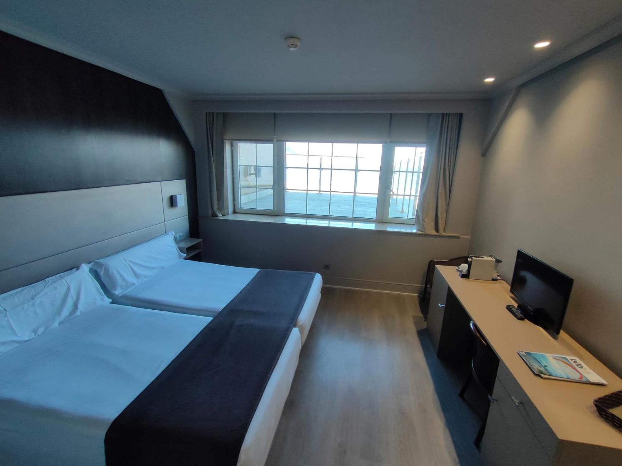 Twin Room Sea View