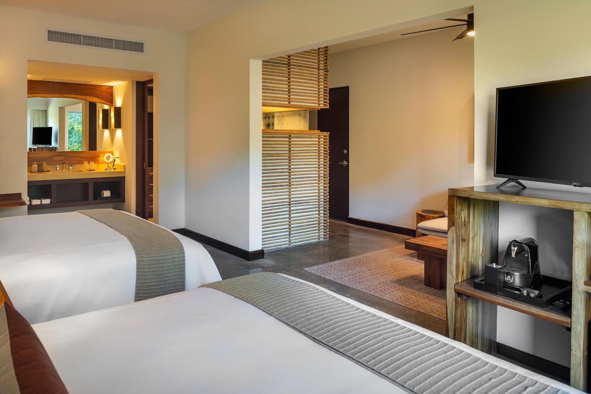 Suite Two Queen Beds
