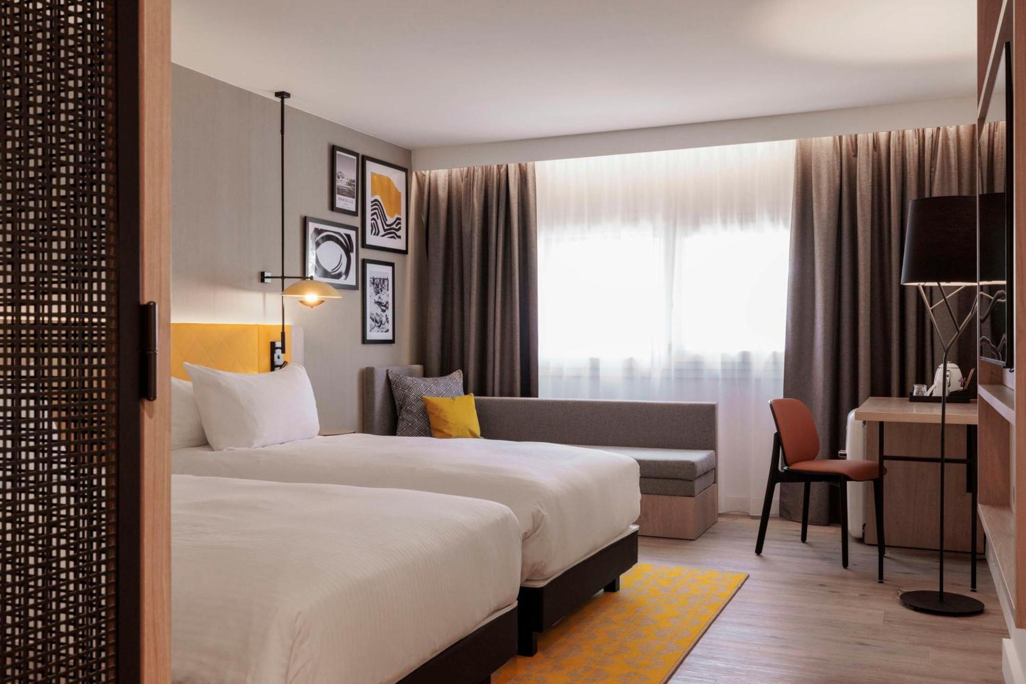 Superior Twin Room