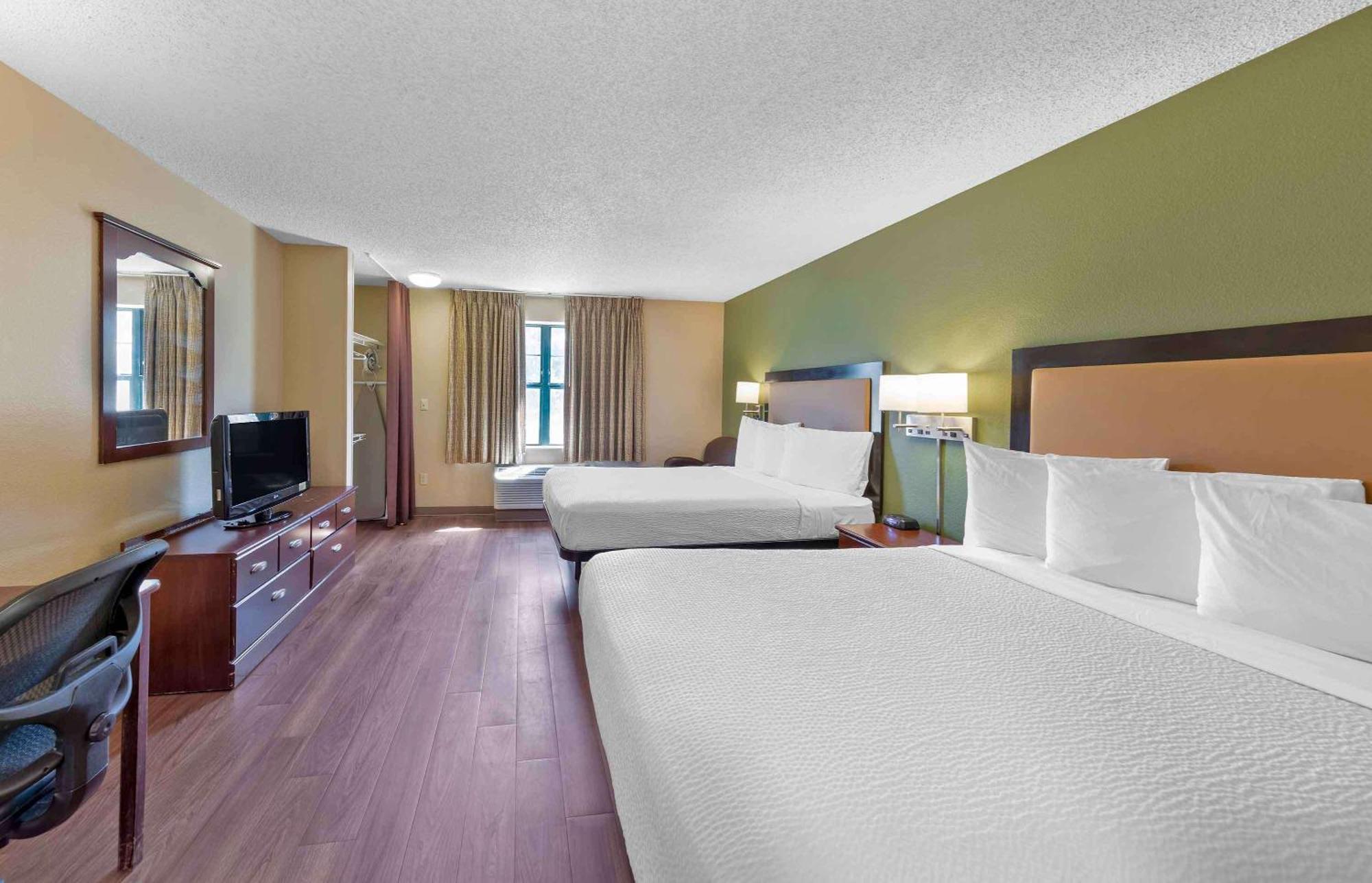 Studio 2 Double Beds Non-Smoking
