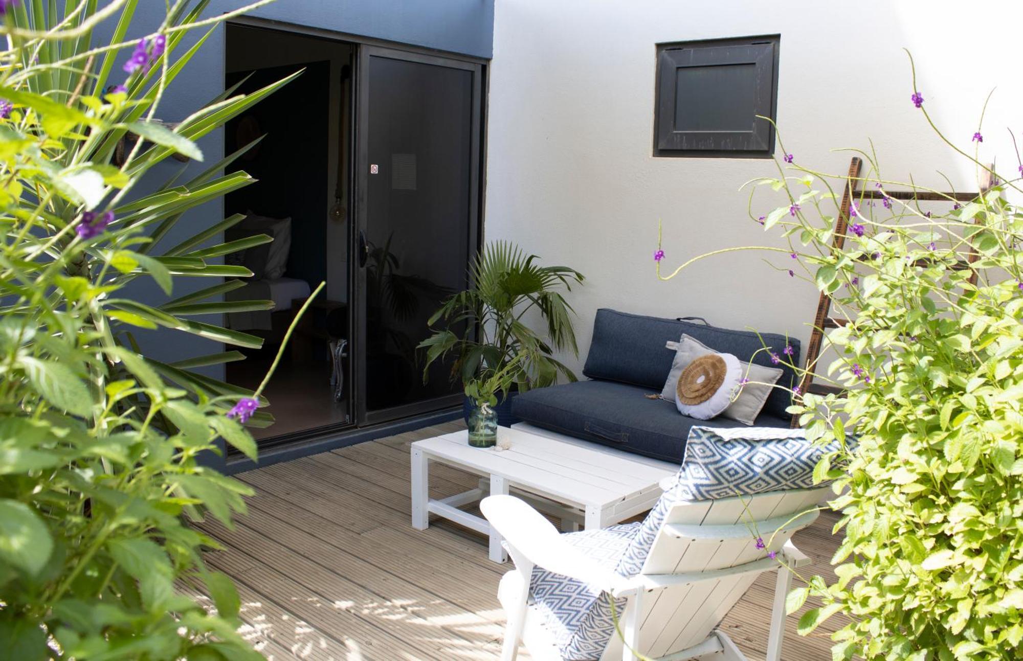Studio Garden View