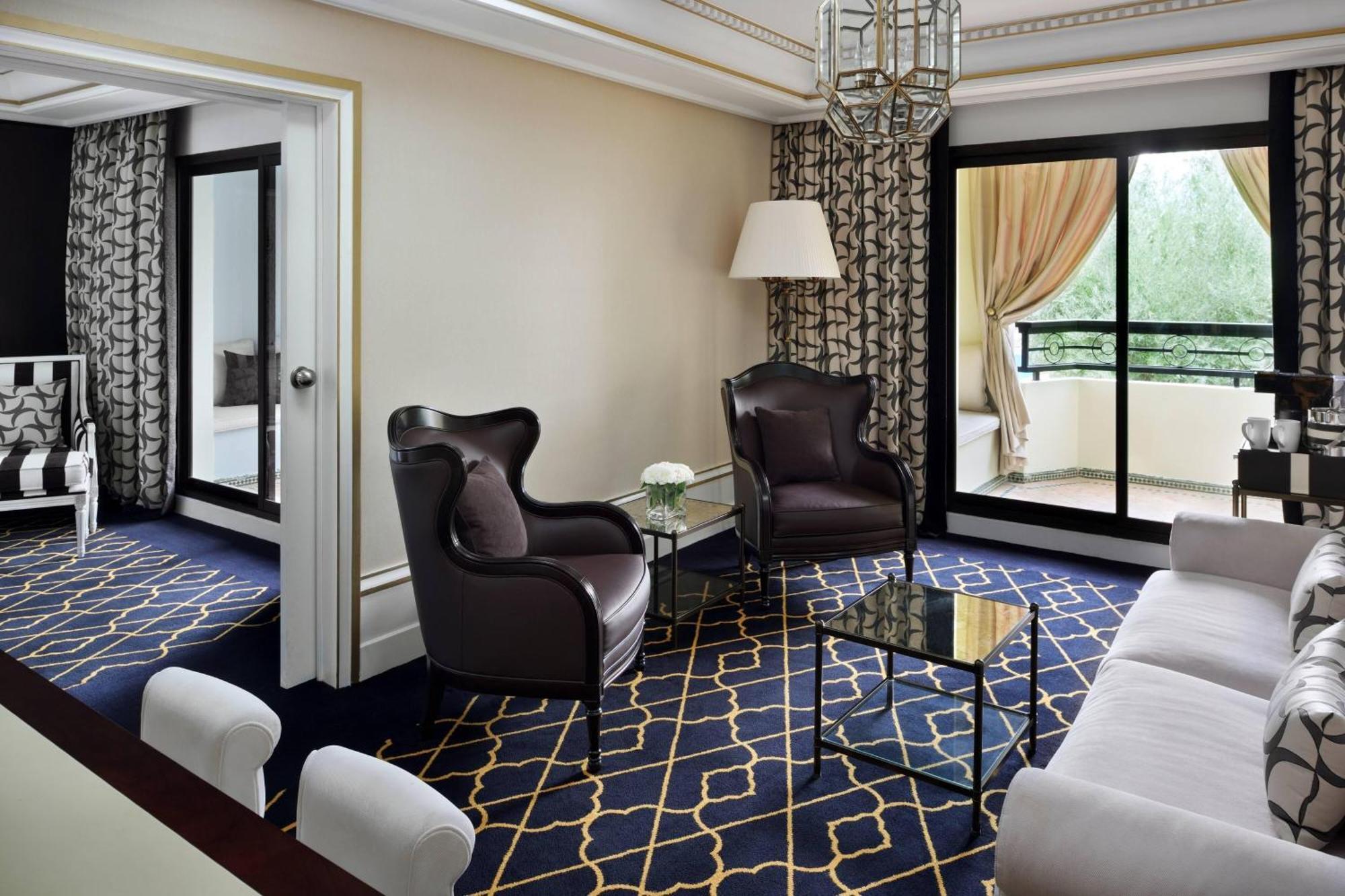 Junior Suite 1 King Sofa bed Garden & Pool view Balcony
