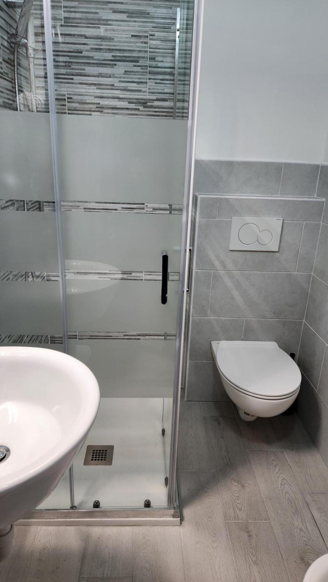 Twin Room,1626369843:JPEG