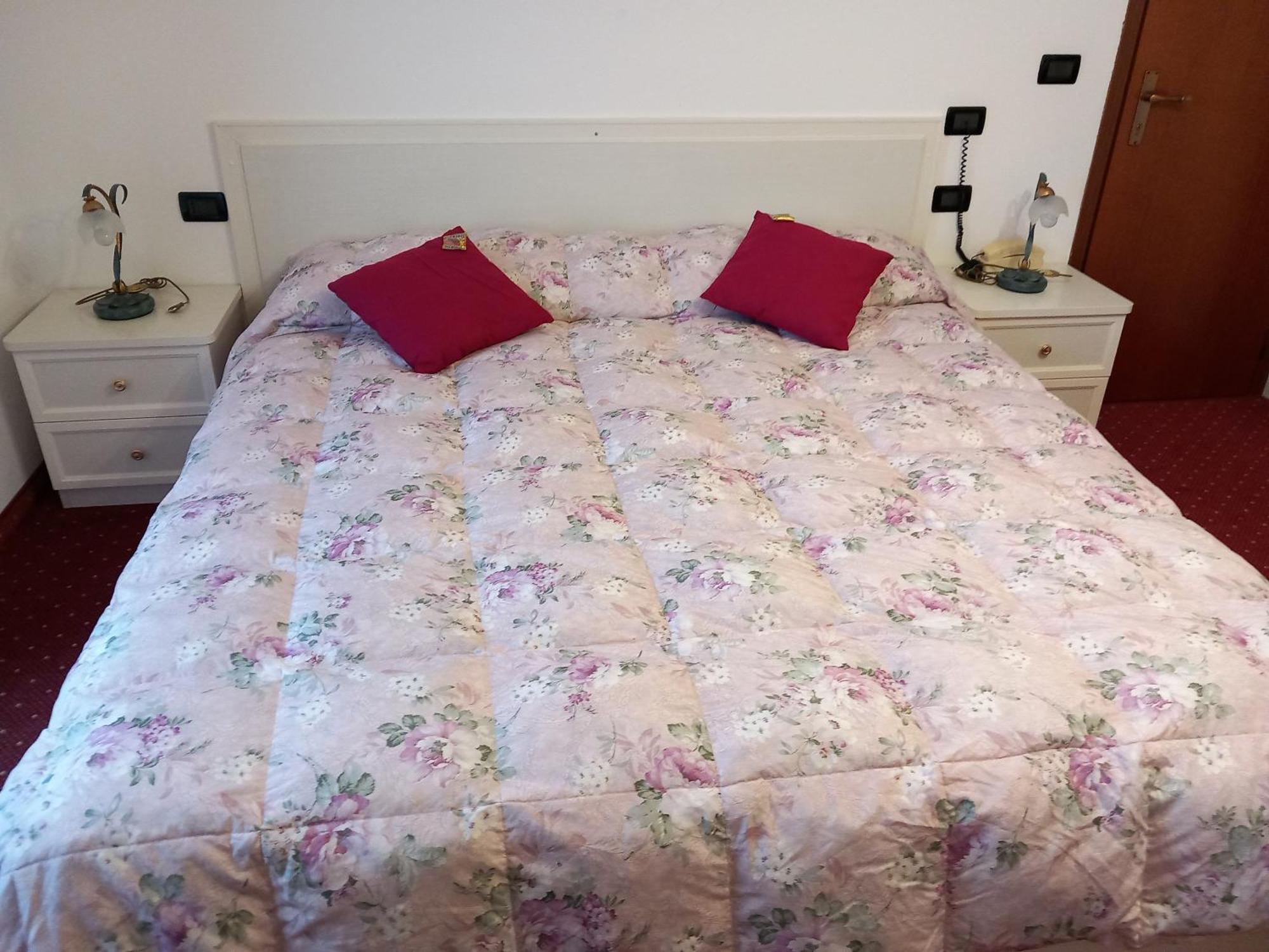 Double or Twin Room Balcony