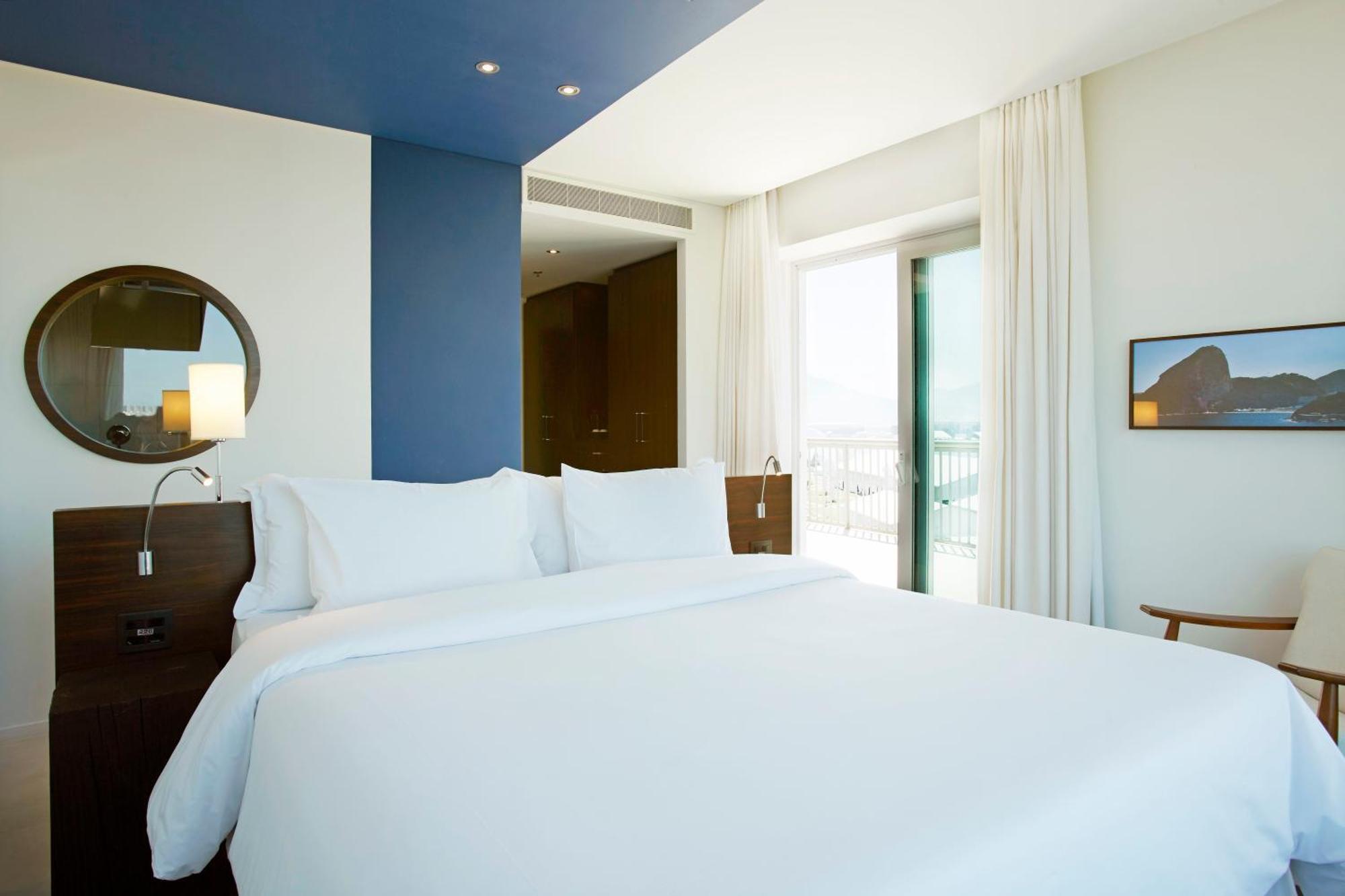 Deluxe Double Room Balcony,1542539581:JPEG