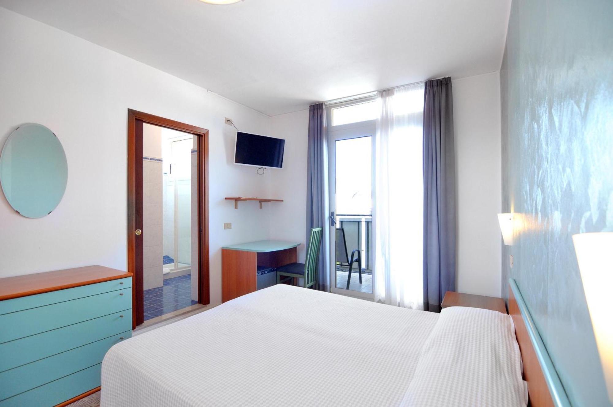 Double or Twin Room with Balcony,1542665611:JPEG