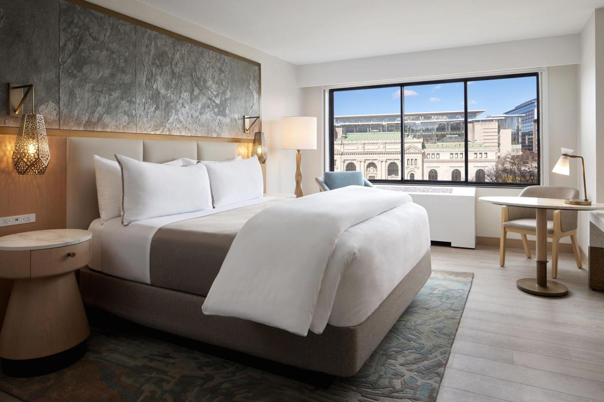 King Room with Park View,1545558337:JPEG