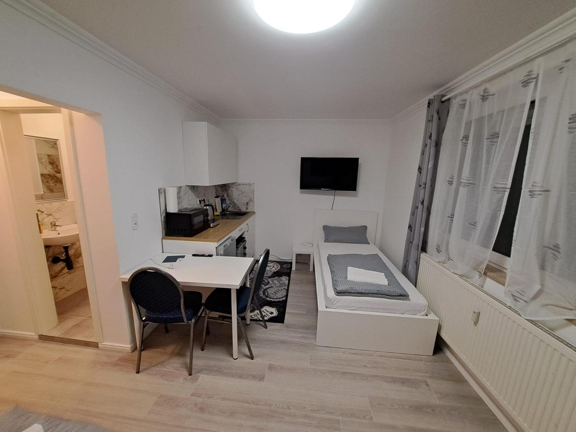 Double or Twin Room Bathroom