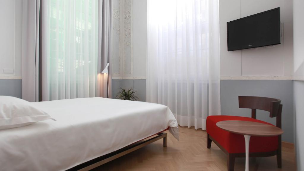 Double Room,237753469:JPEG