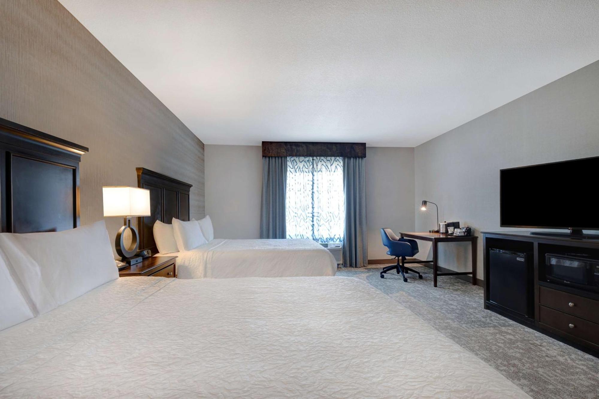 Room Two Queen Beds Non-Smoking