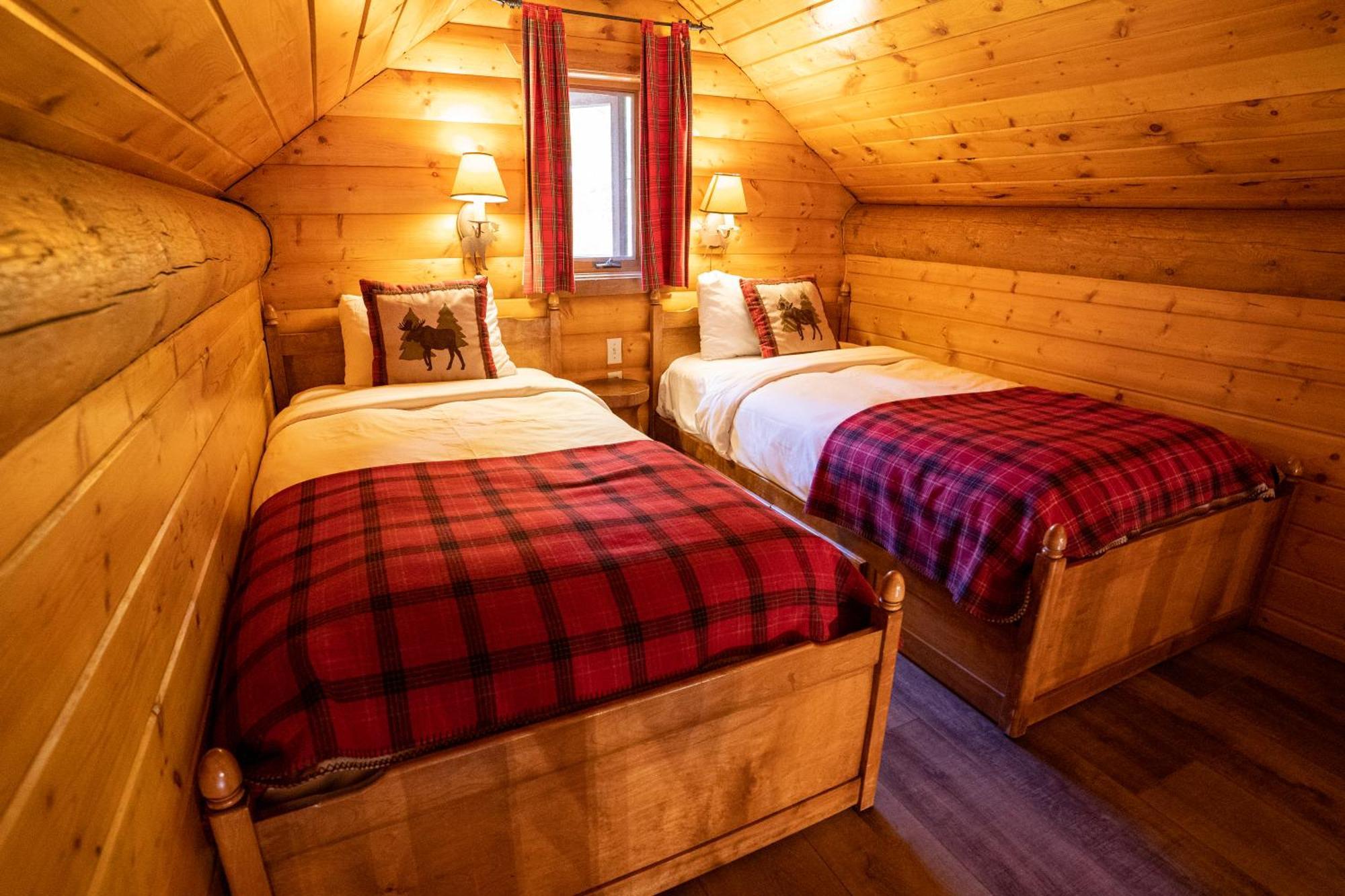 One Bedroom Loft Cabin Ladder